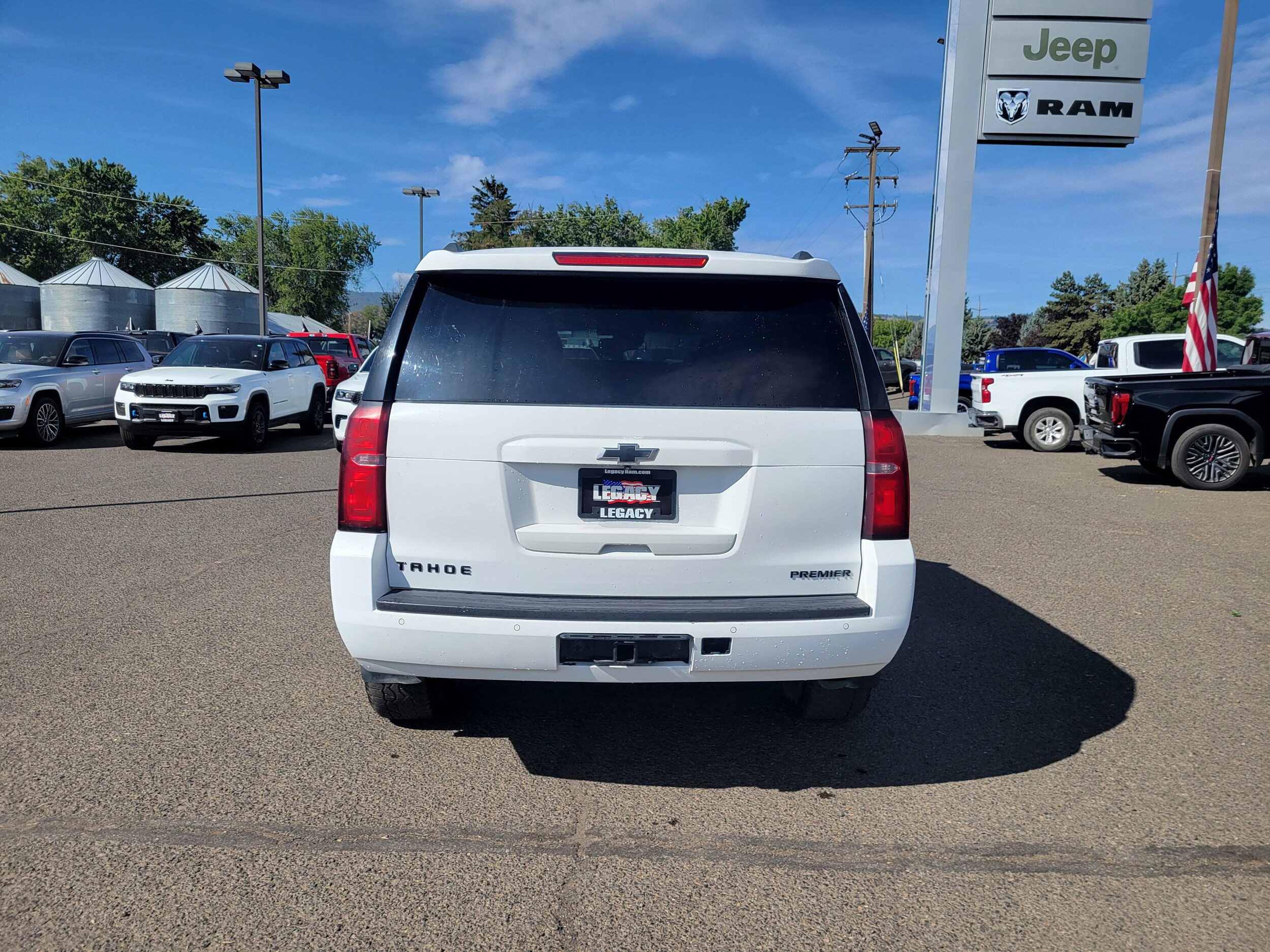2019 Chevrolet Tahoe Premier photo 4