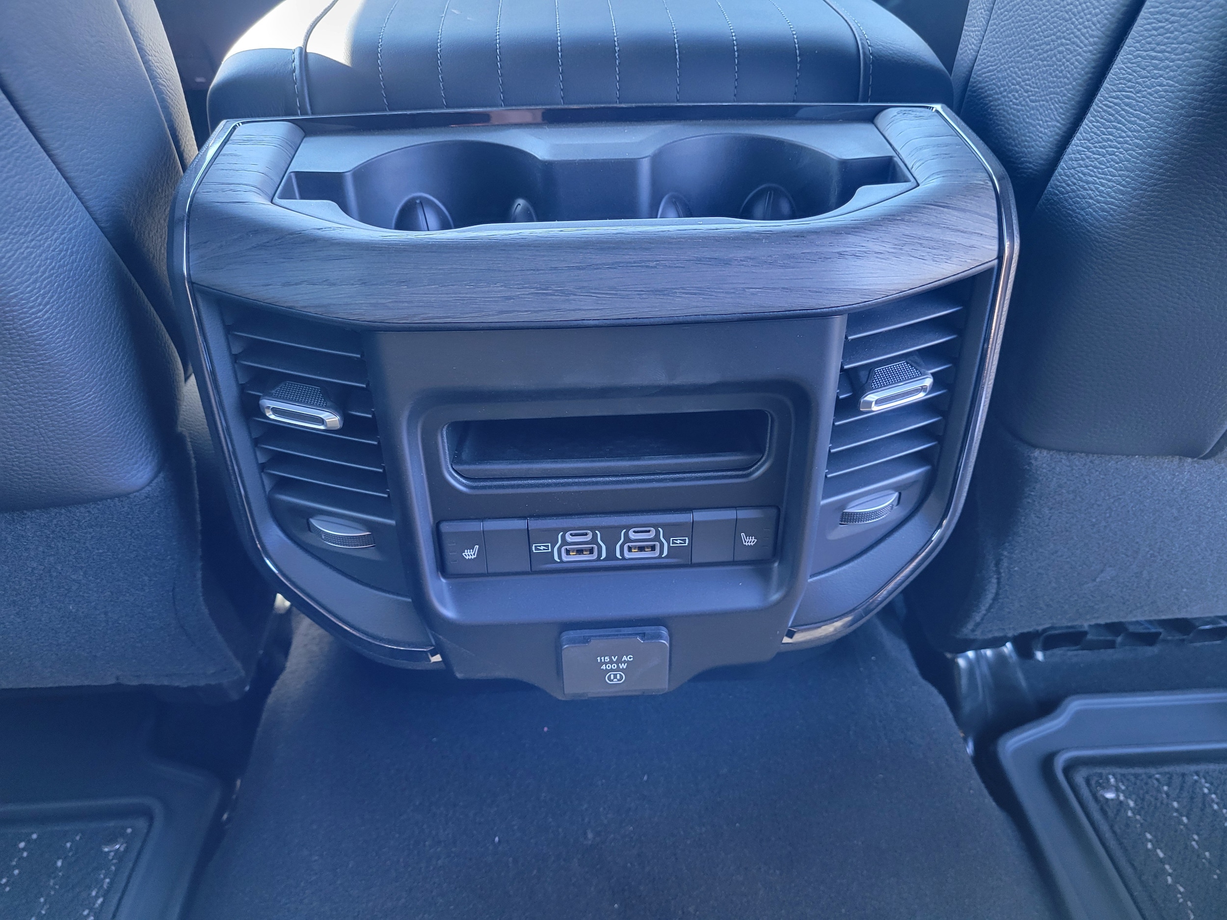 2026 RAM 2500 Limited - Photo 19