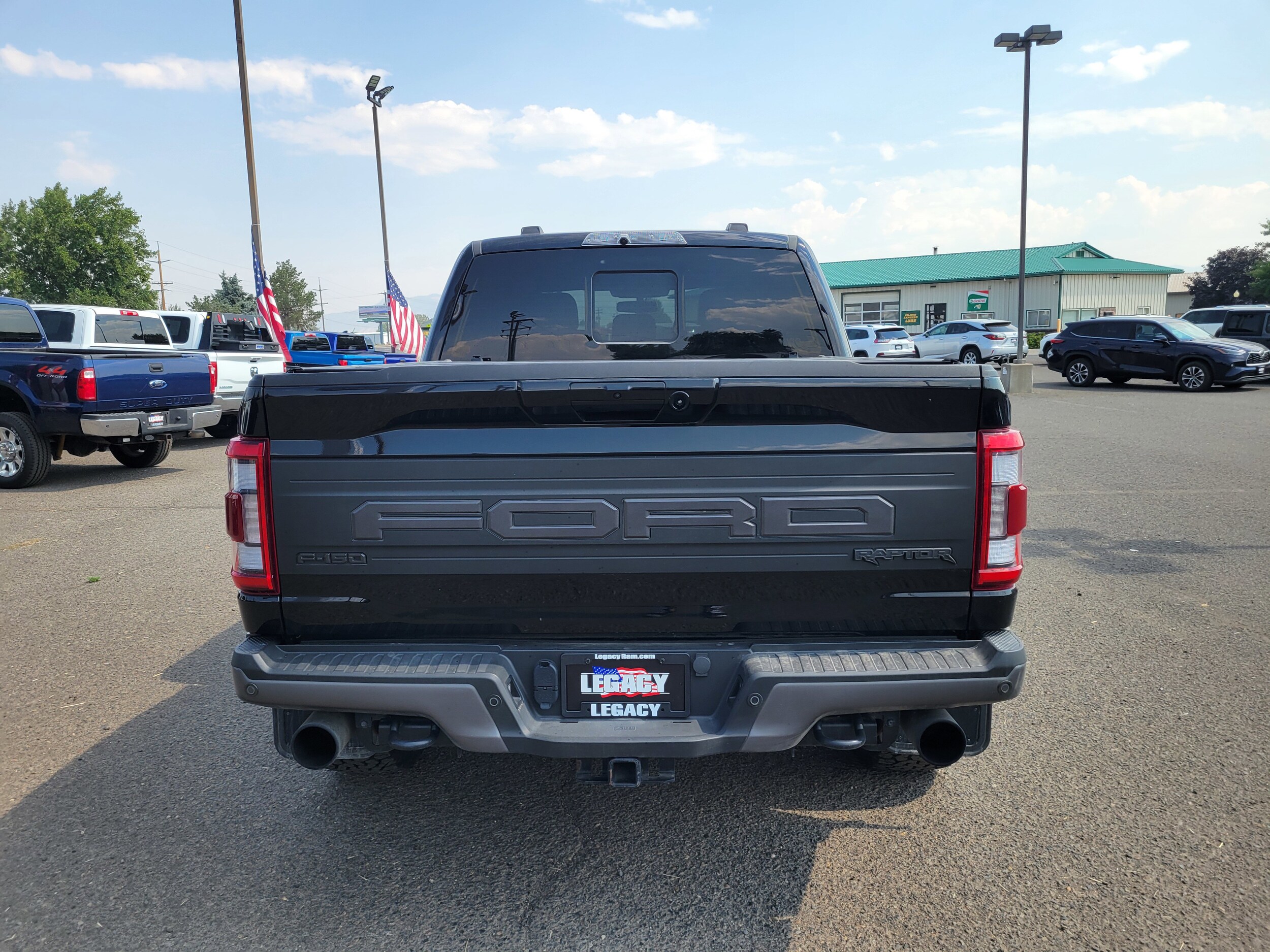 2023 Ford F-150 Raptor photo 4