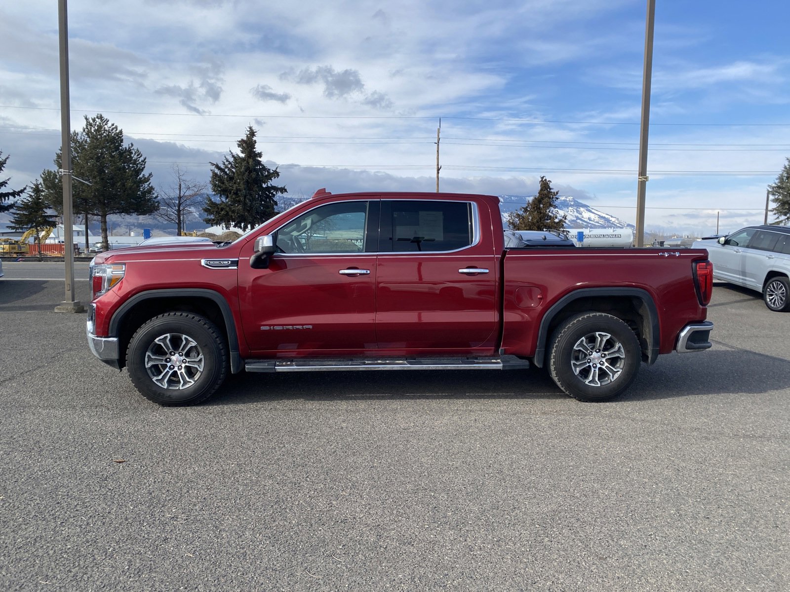 2019 GMC Sierra 1500 SLT - Photo 11