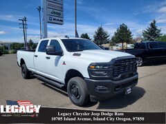 2025 Ram 2500 TRADESMAN CREW CAB 4X4 8' BOX Pickup