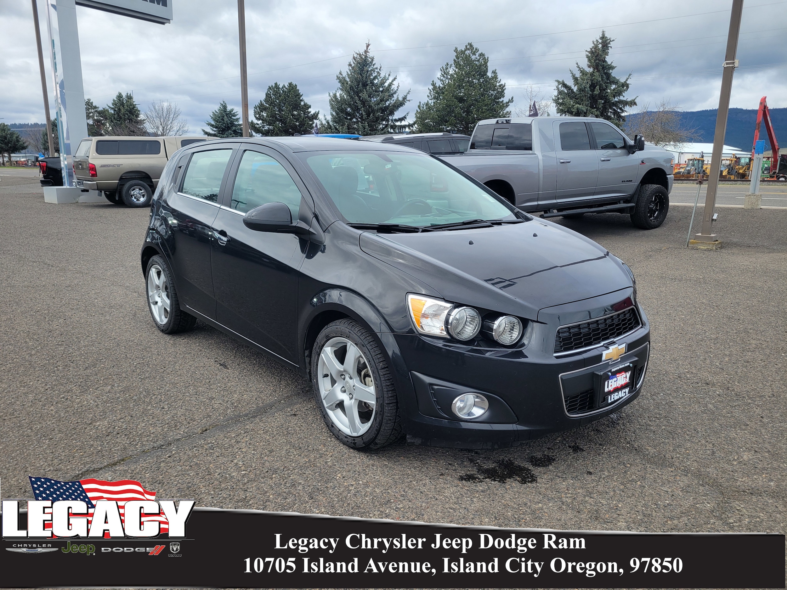 2015 Chevrolet Sonic LTZ Hatchback FWD