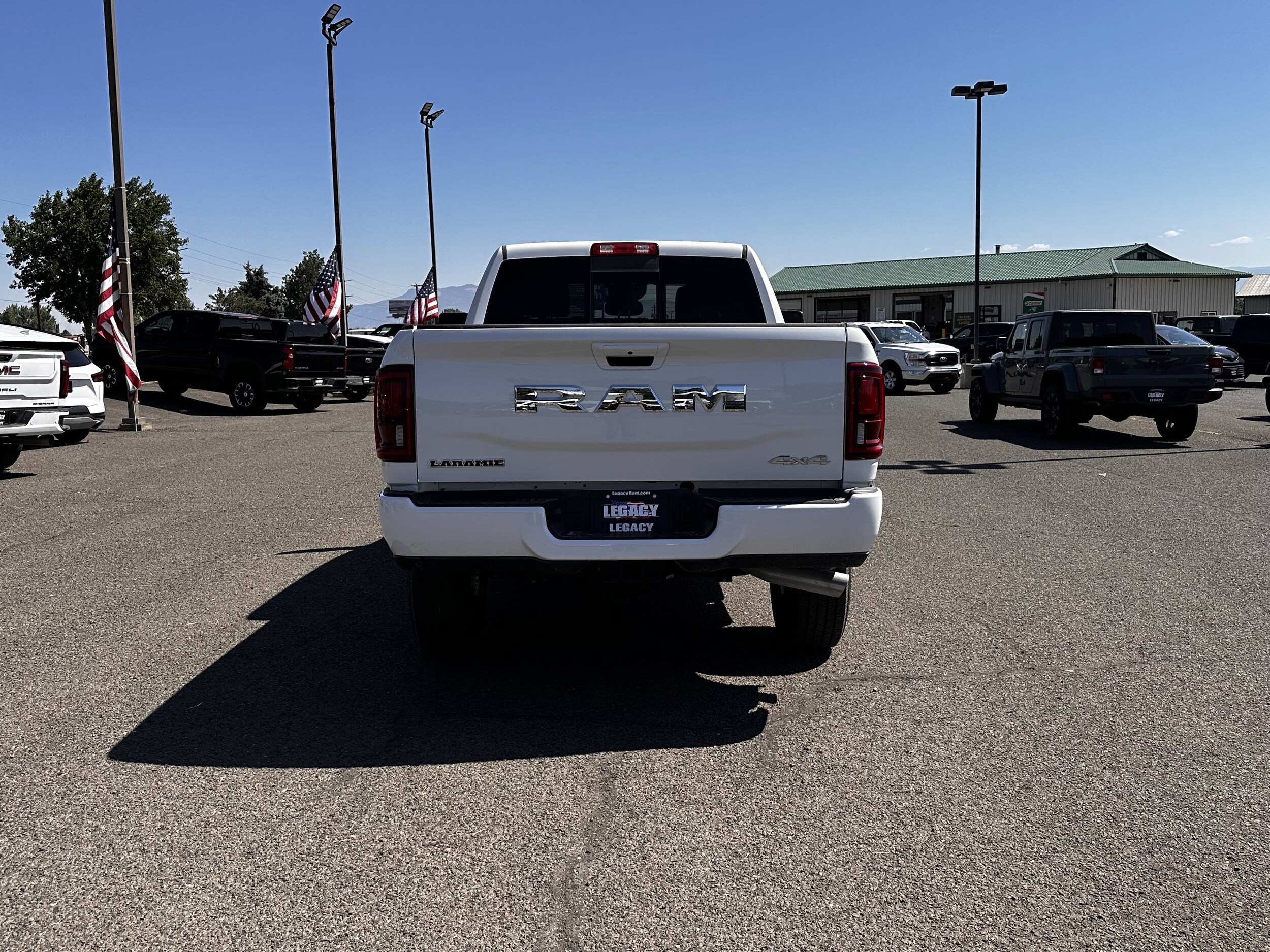 2025 Ram 2500 Laramie photo 4