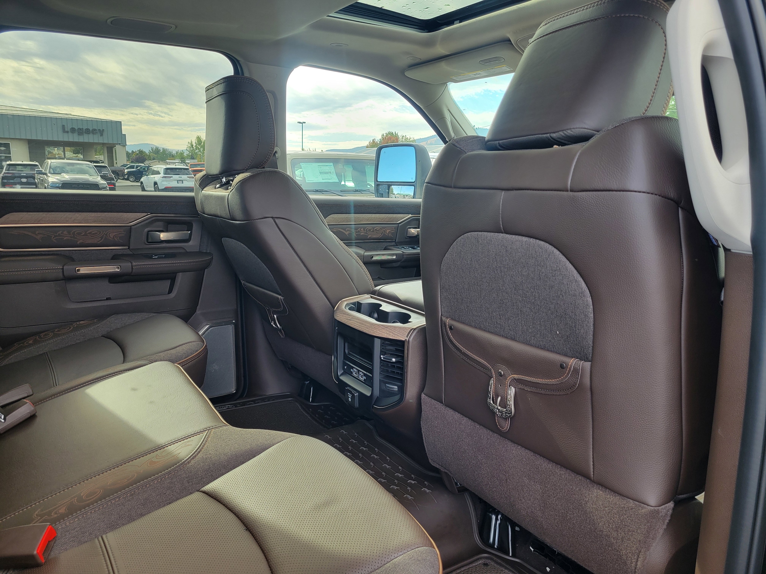 2026 RAM 2500 Limited - Photo 18