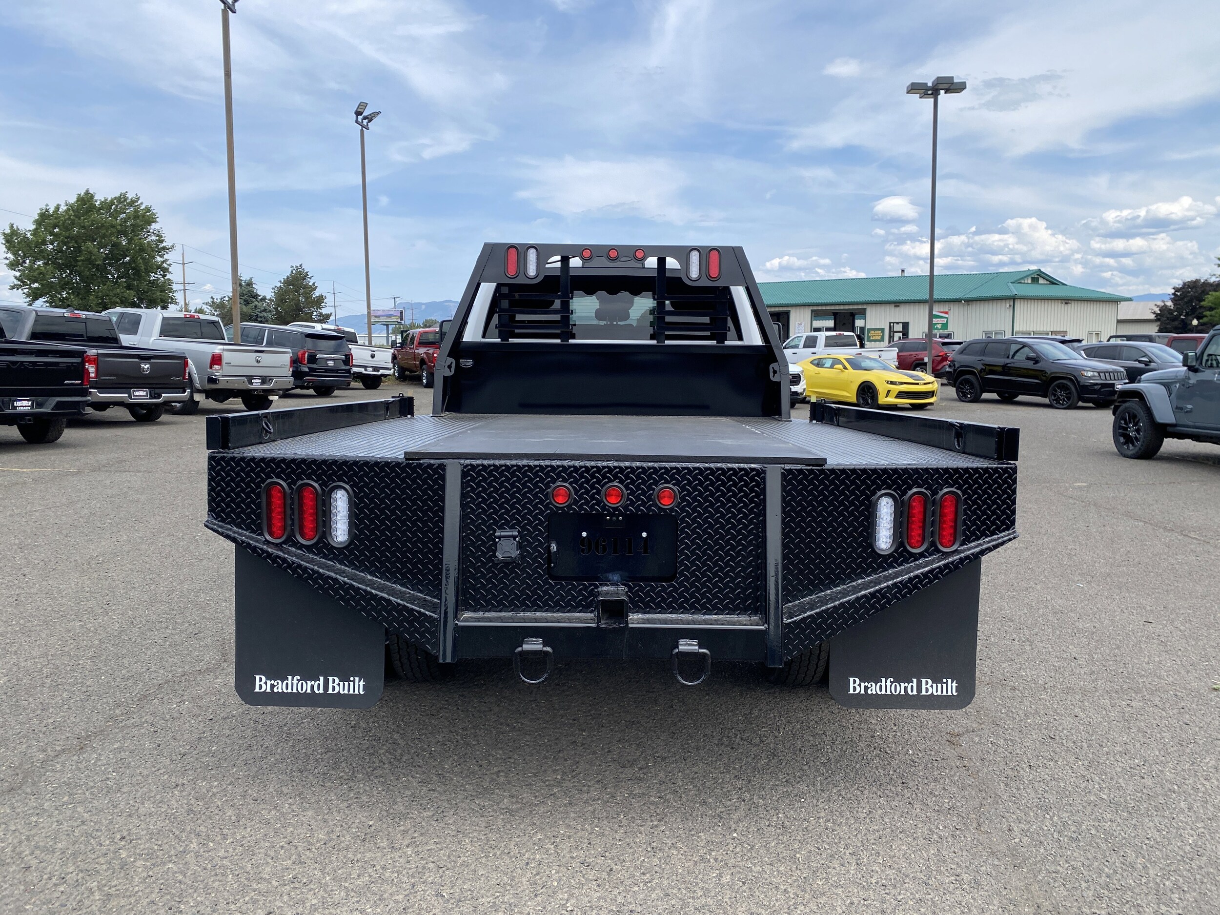 2025 Ram 4500 Tradesman photo 3