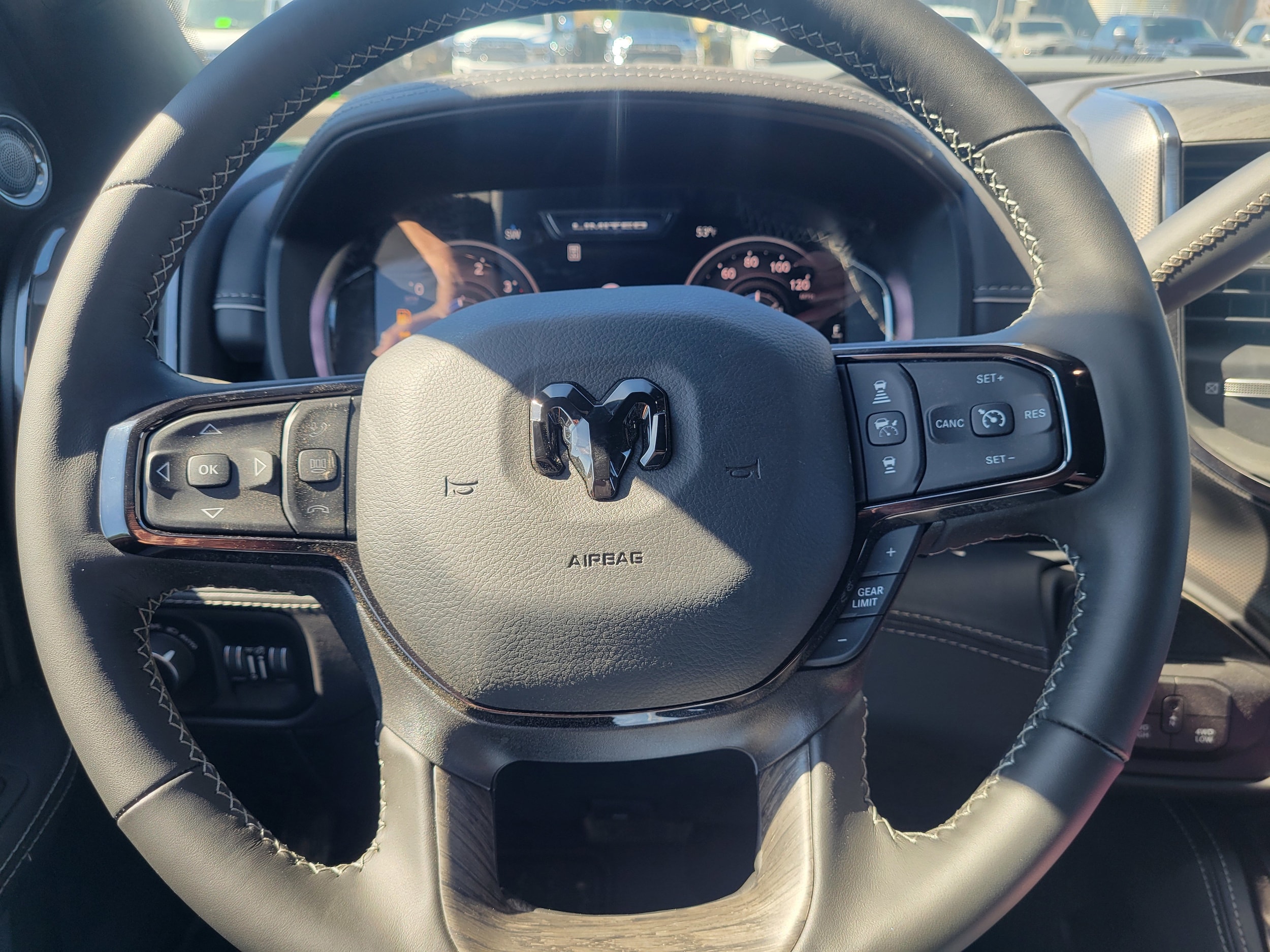 2026 RAM 2500 Limited - Photo 9