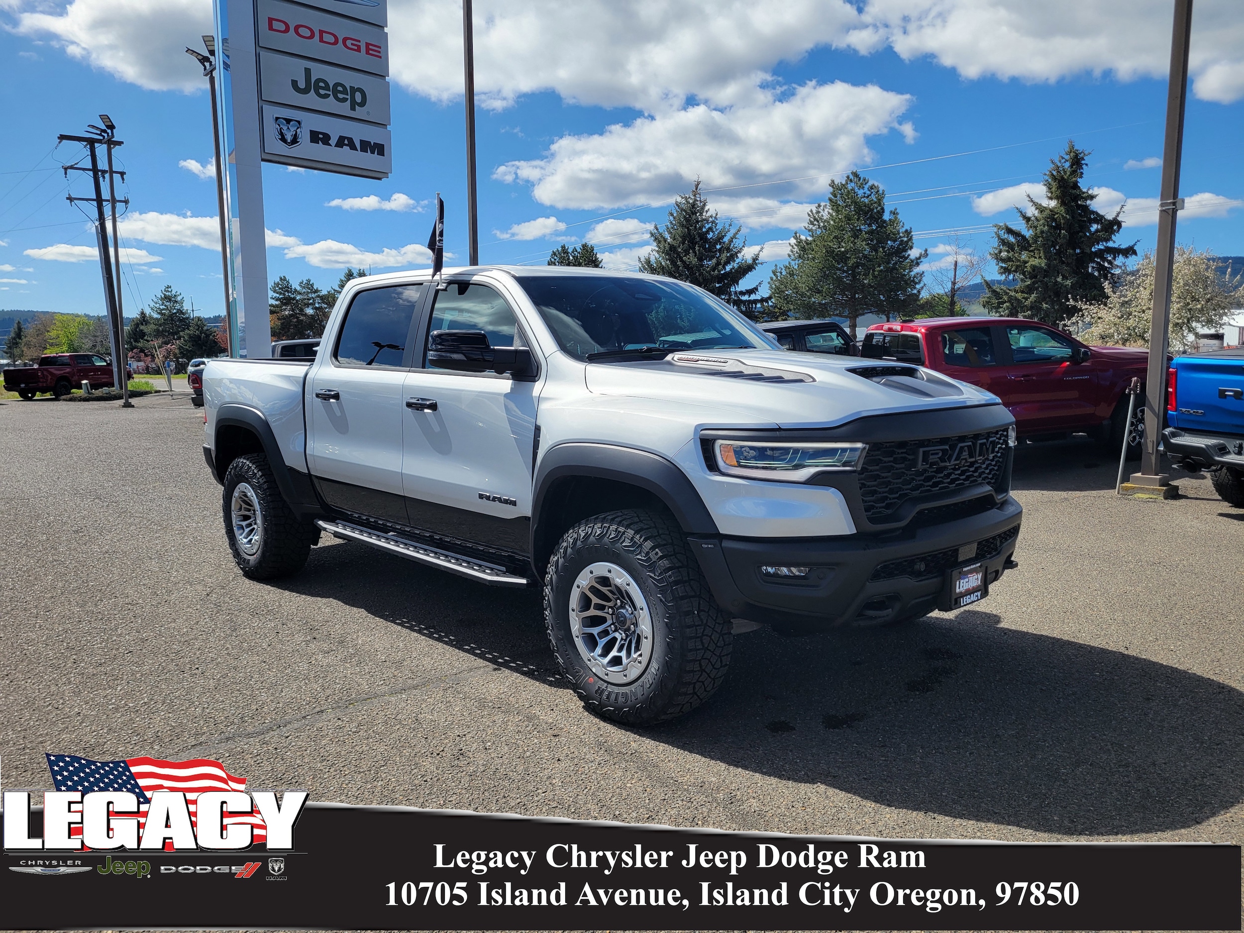 2026 RAM 1500 RHO 4x4 Crew Cab 5'7's photo