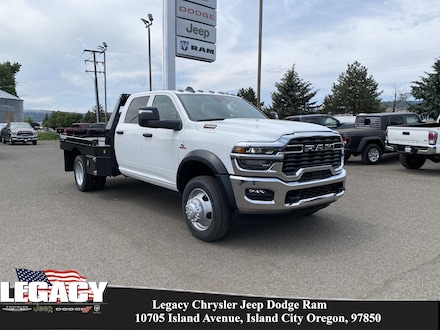 2025 Ram 4500 Chassis Cab TRADESMAN  CREW  4X4 60' CA Pickup