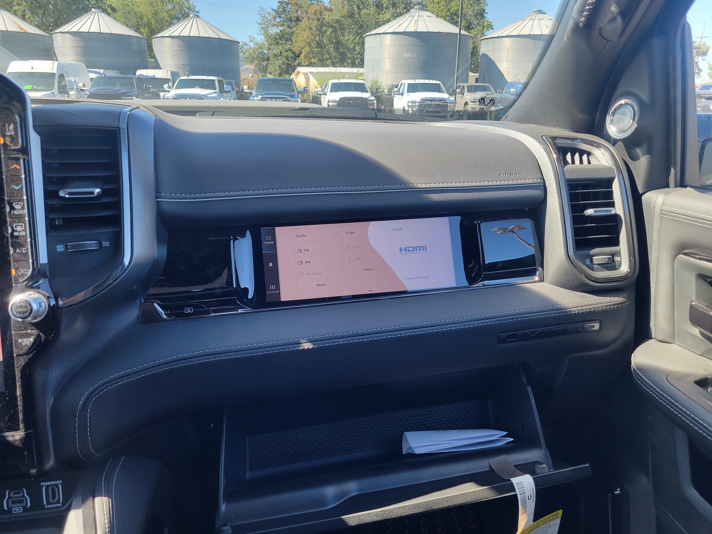 2026 RAM 2500 Limited - Photo 27