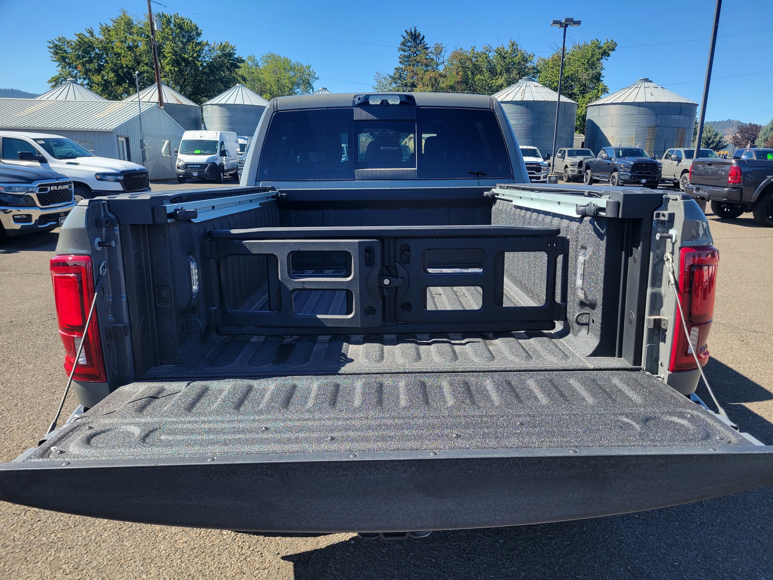 2026 RAM 2500 Limited - Photo 11
