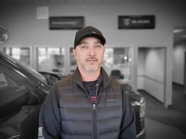 Staff member Jeremy Mathson from ID_7b03521c18b0