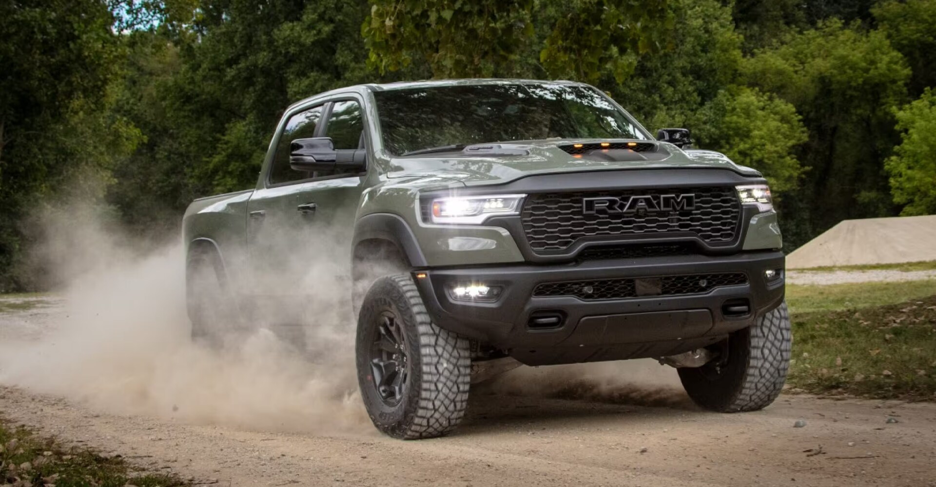 Shop new Chrysler, Dodge, Jeep, and Ram
