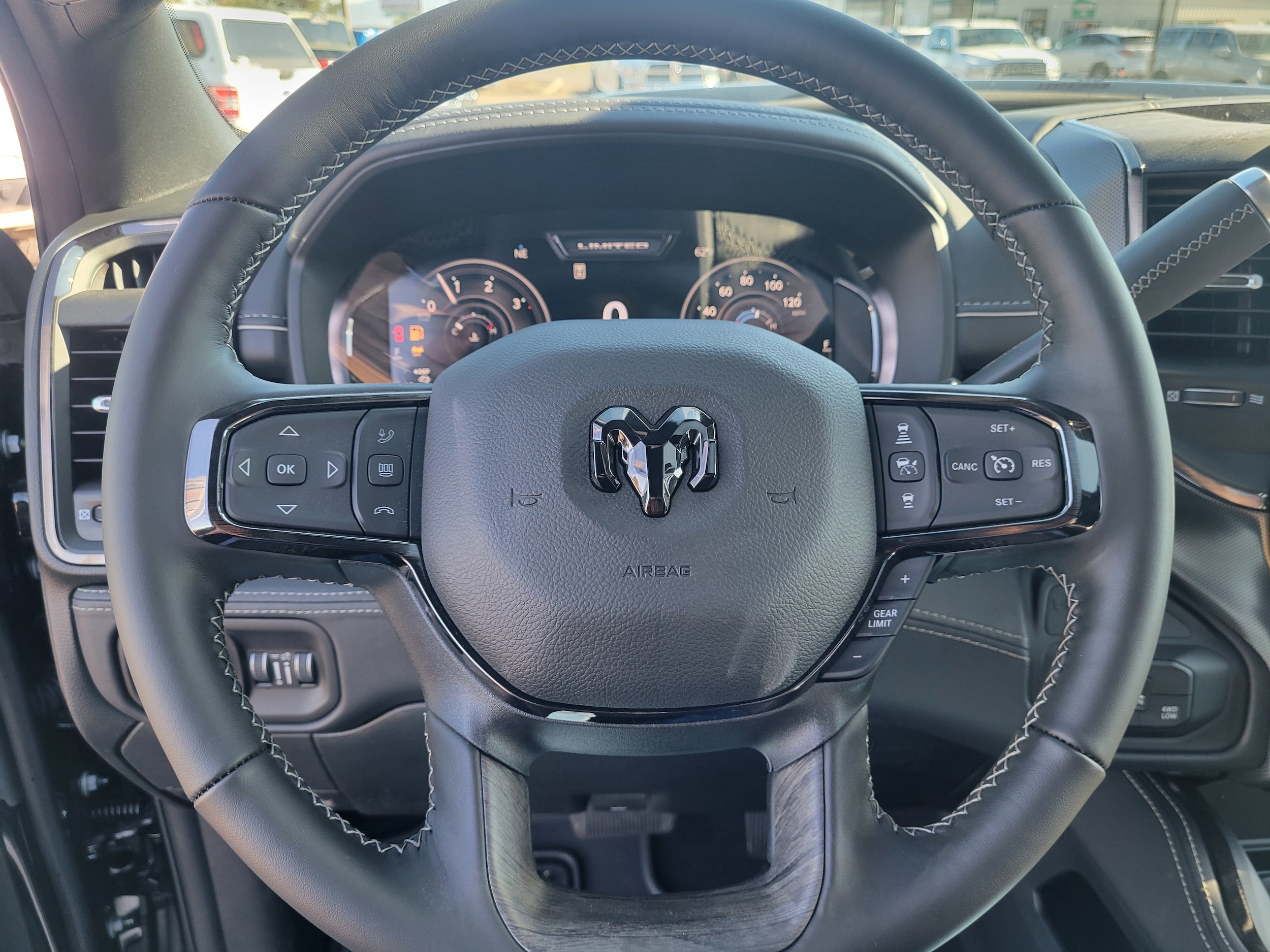 2026 RAM 2500 Limited - Photo 8