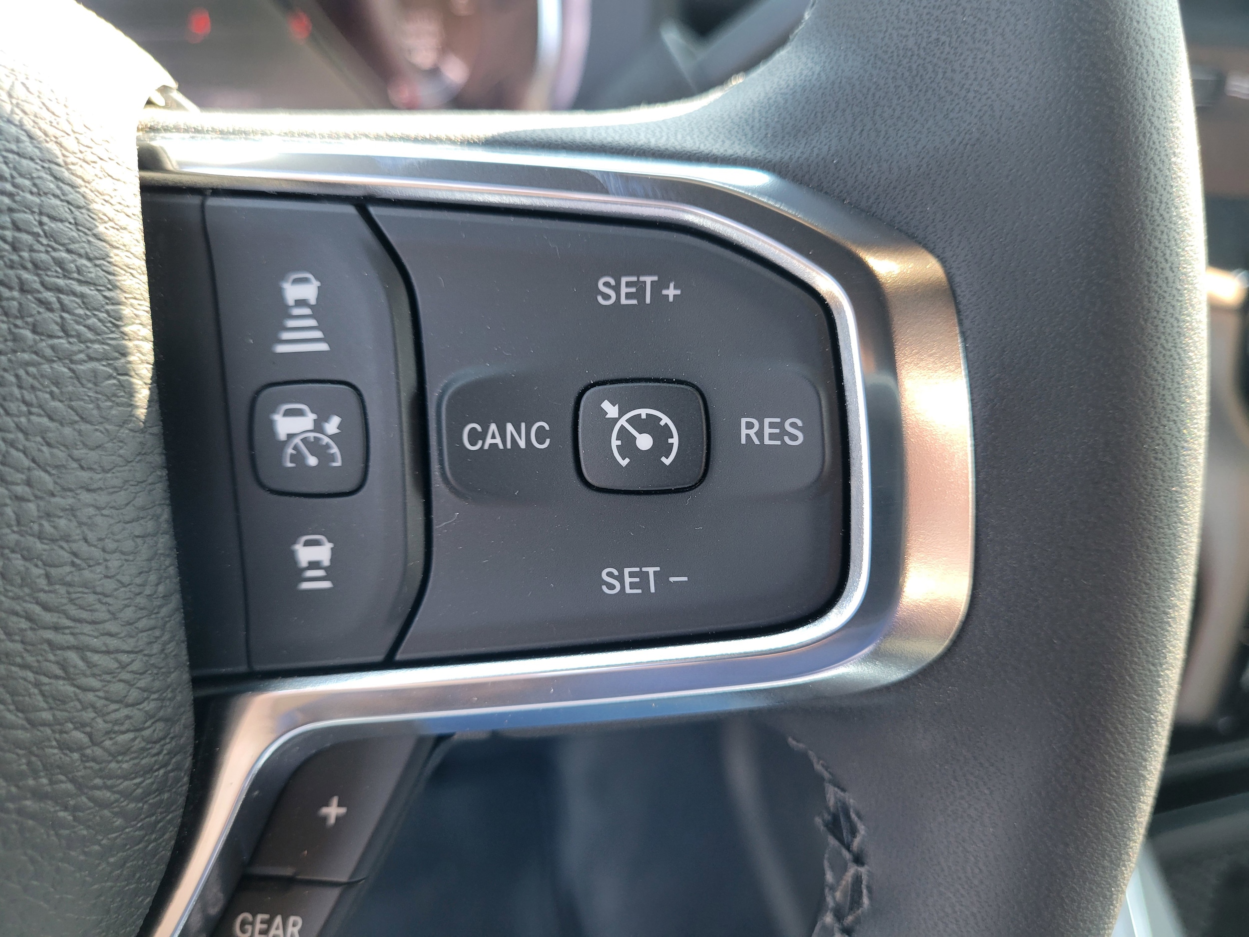 2025 RAM 2500 Laramie - Photo 27