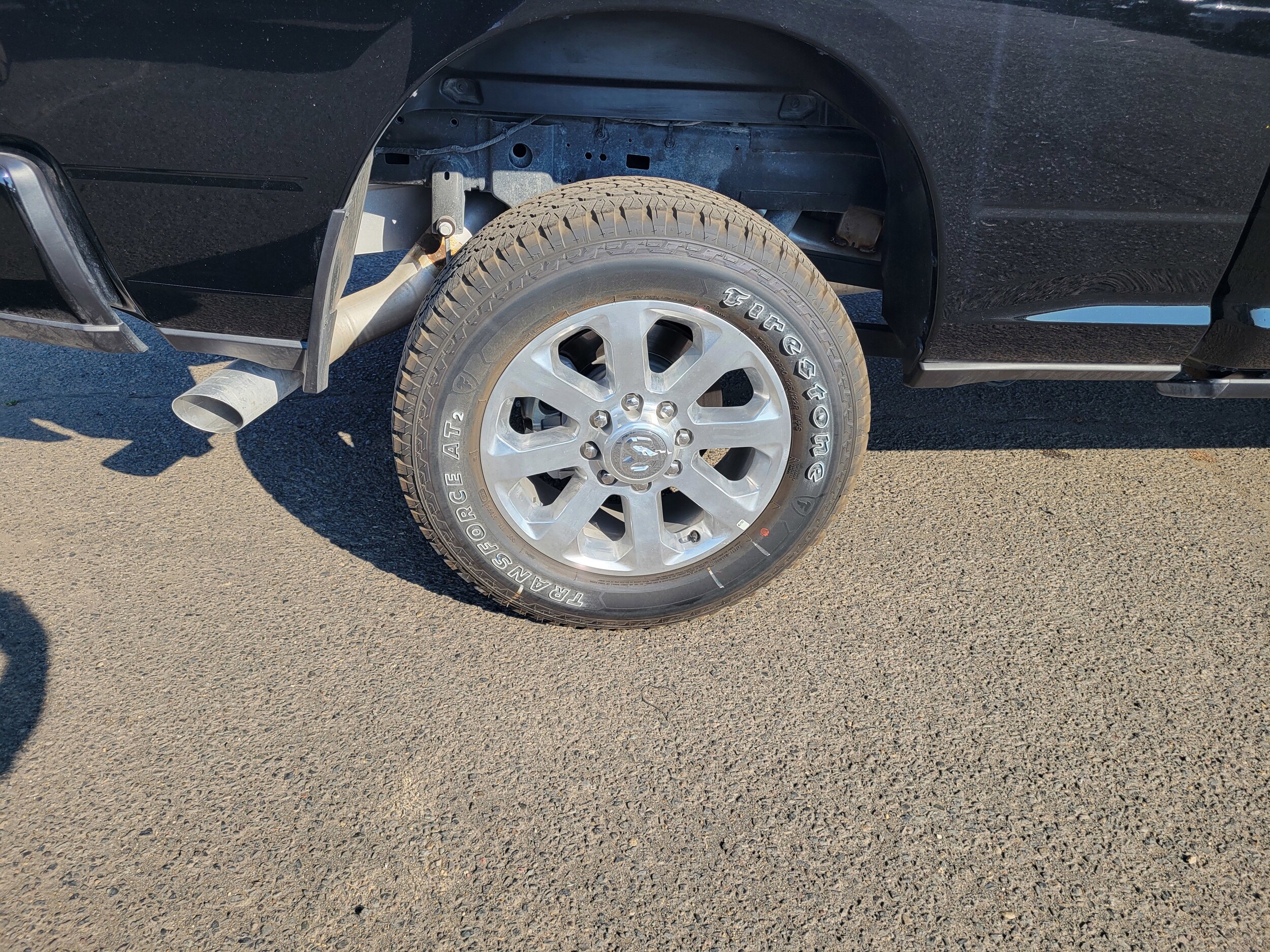 2025 RAM 2500 Laramie - Photo 11
