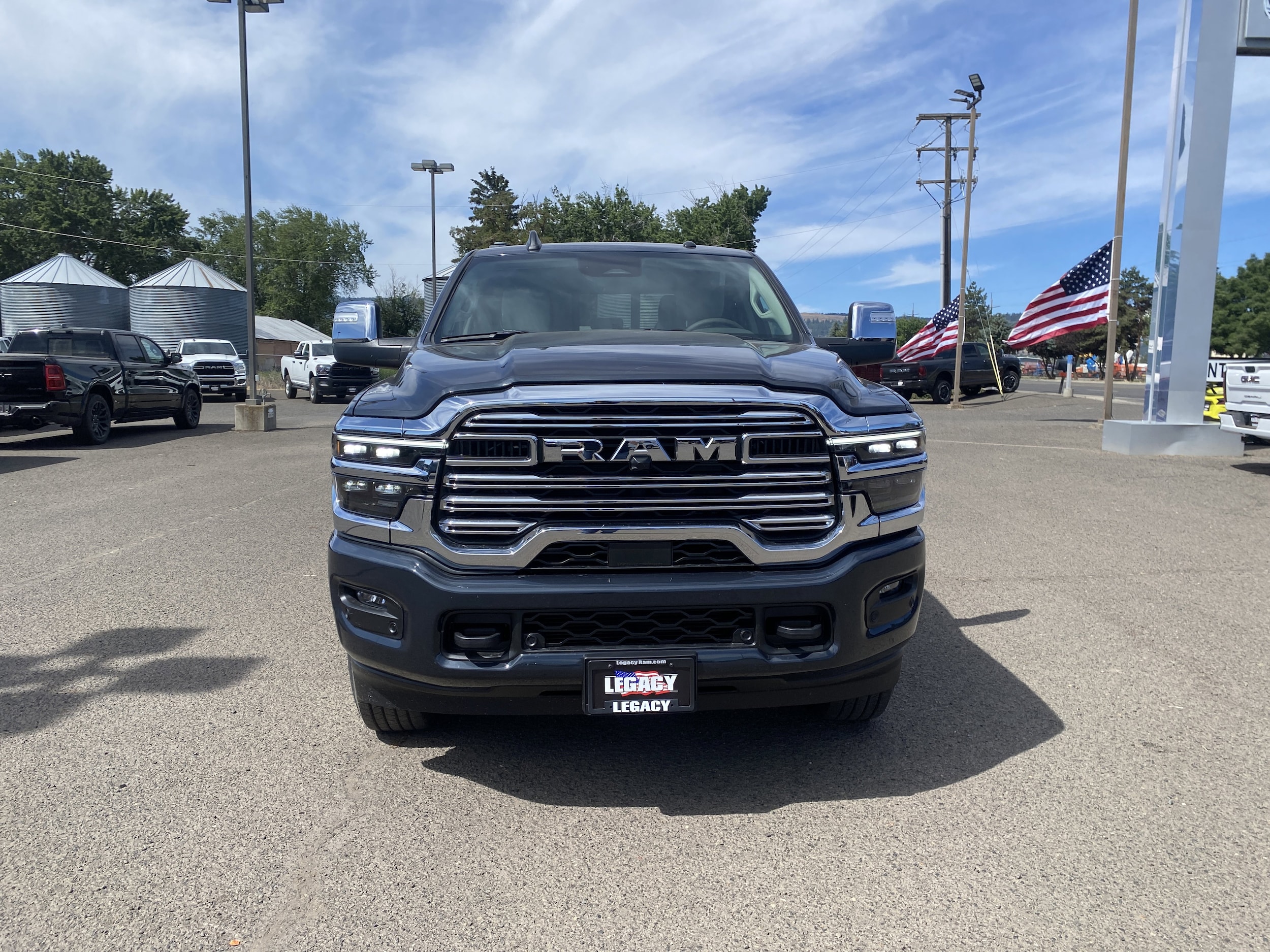 2025 RAM 2500 Laramie - Photo 14