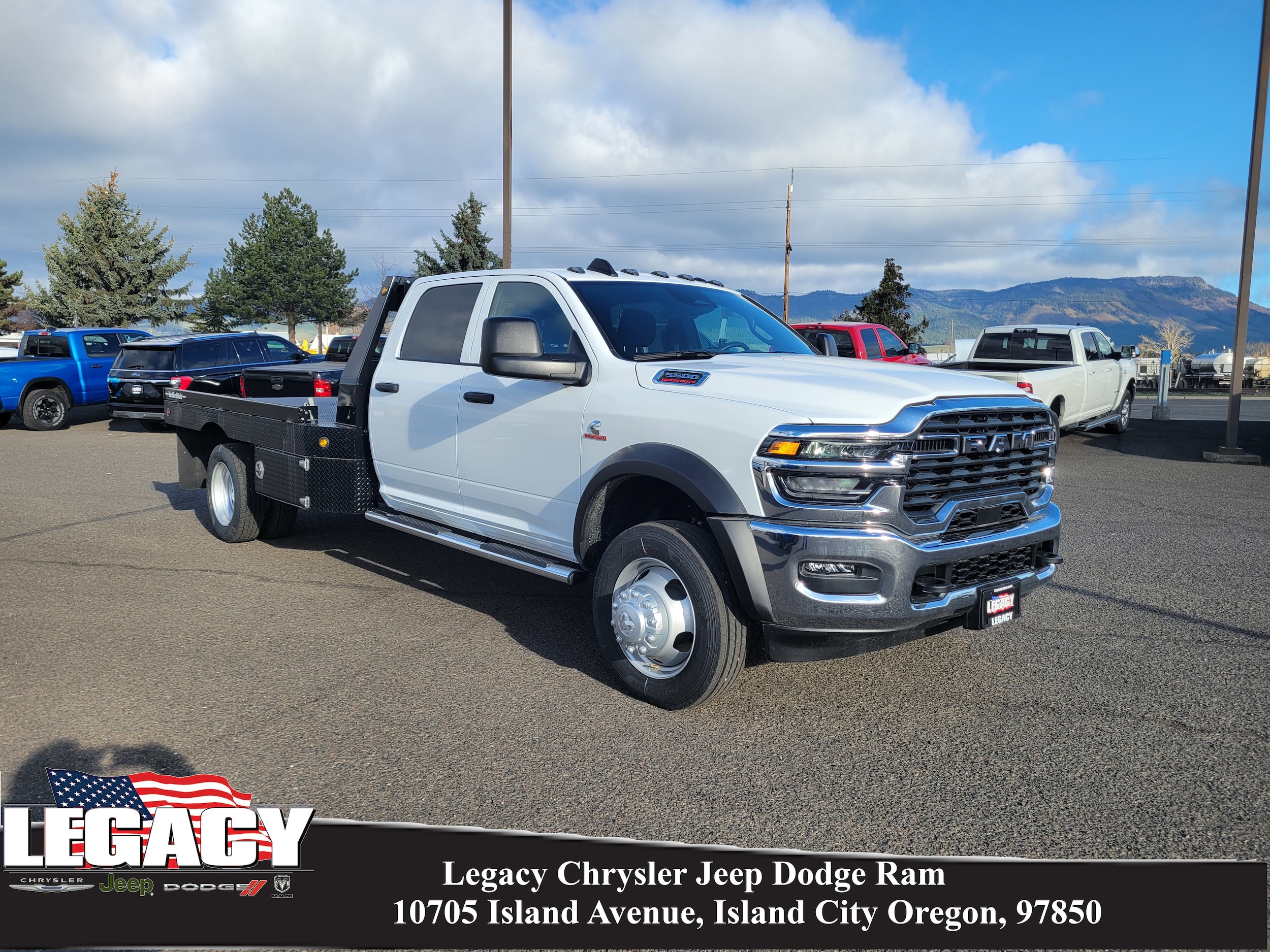 2026 RAM 5500 Big Horn 4X4 Crew Cab DRW 197" WB's photo