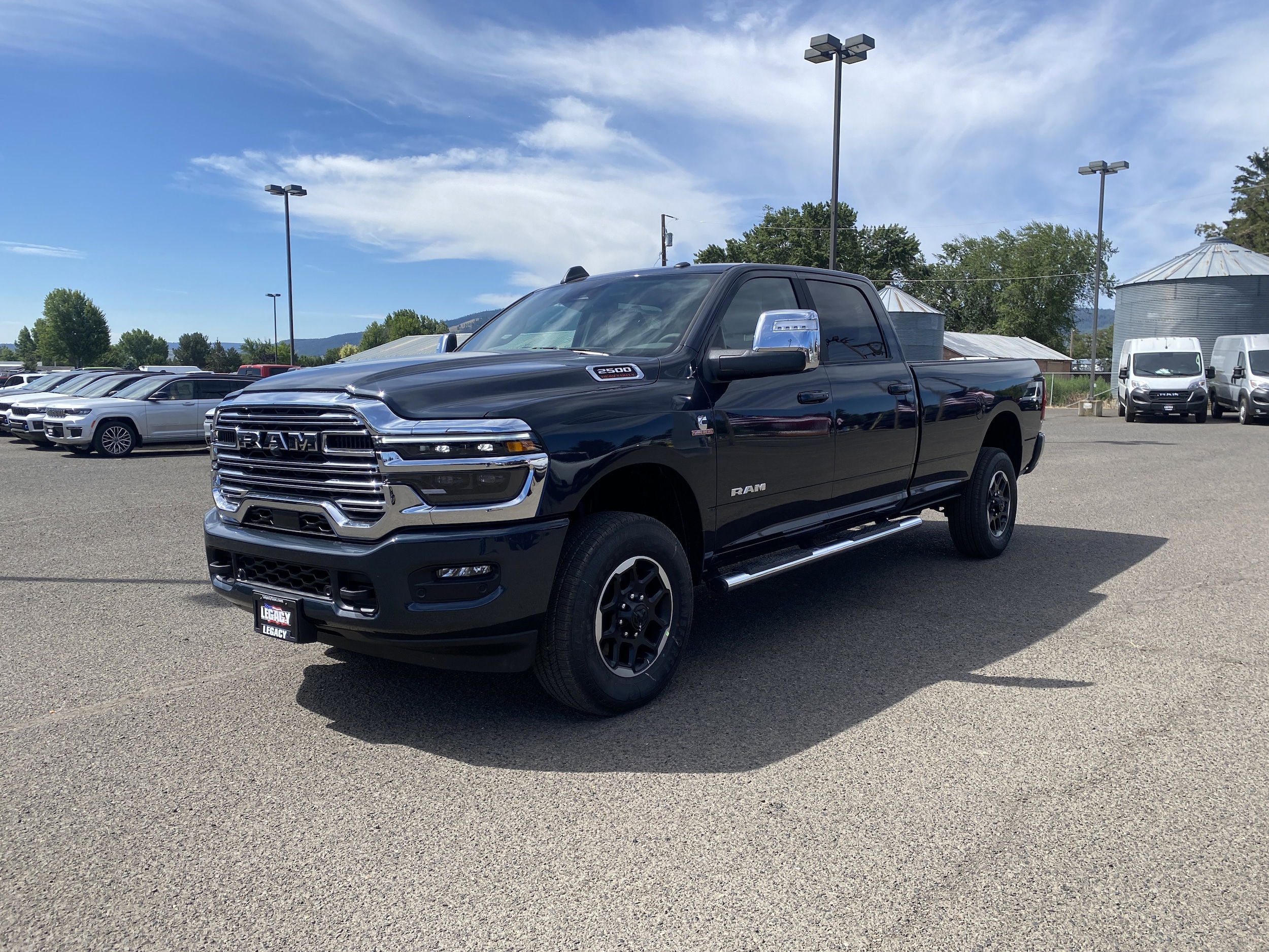 2025 RAM 2500 Laramie - Photo 13