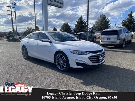 2019 Chevrolet Malibu Premier Sedan