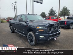 2026 Ram 3500 BIG HORN CREW CAB 4X4 8' BOX Pickup