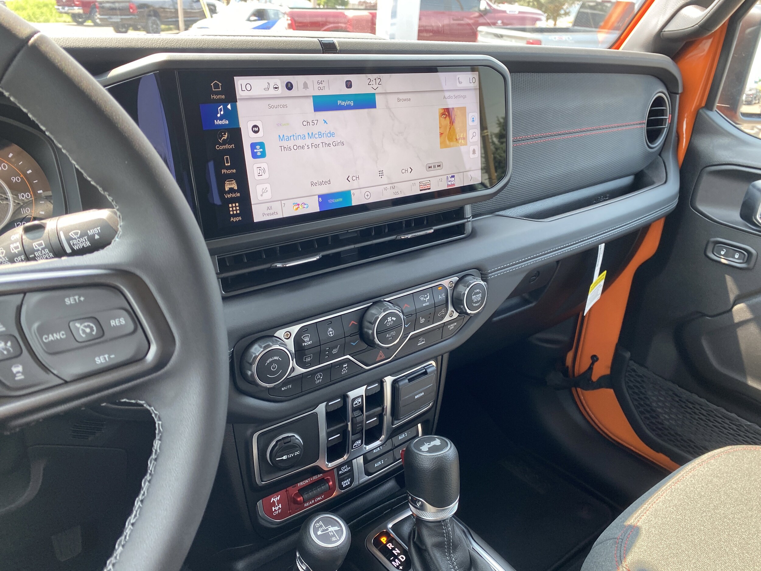 2025 Jeep Wrangler 4-Door Rubicon - Photo 9
