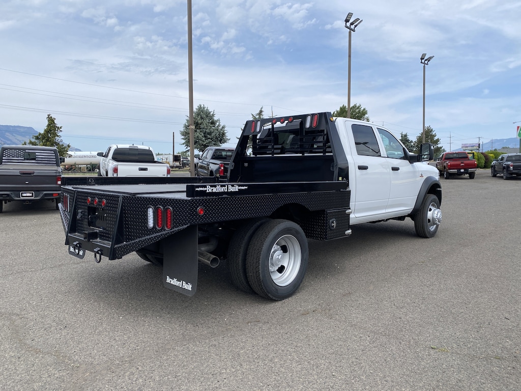 New 2025 Ram 4500 Chassis Cab 4500 TRADESMAN CHASSIS CREW CAB 4X4 60' CA Pickup