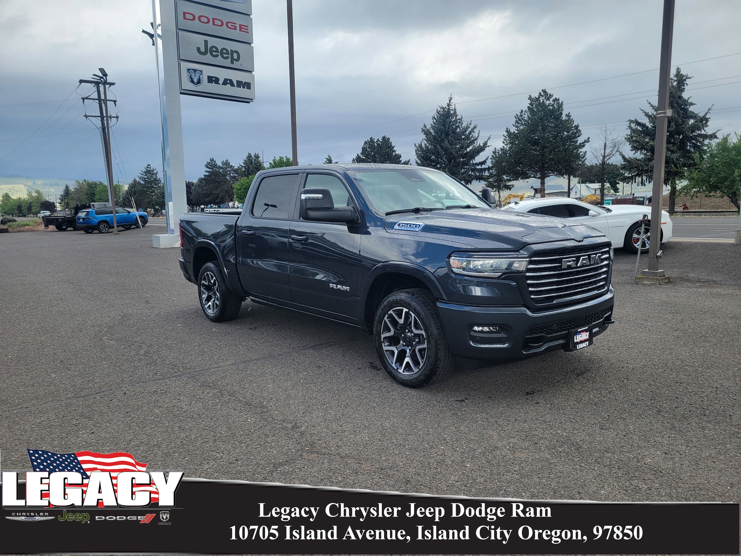 2026 RAM 1500 Laramie 4x4 Crew Cab 5'7's photo