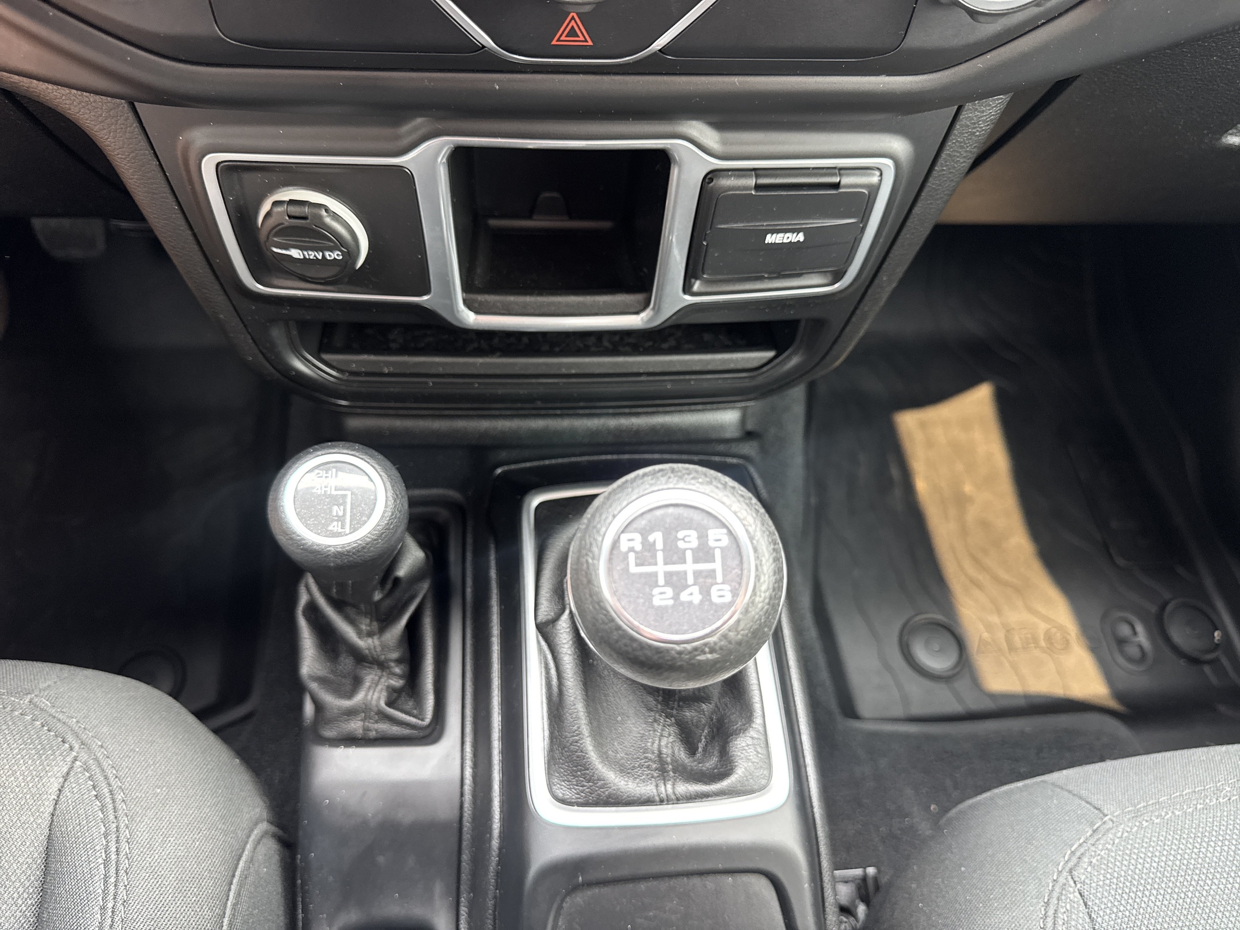 Photo 18