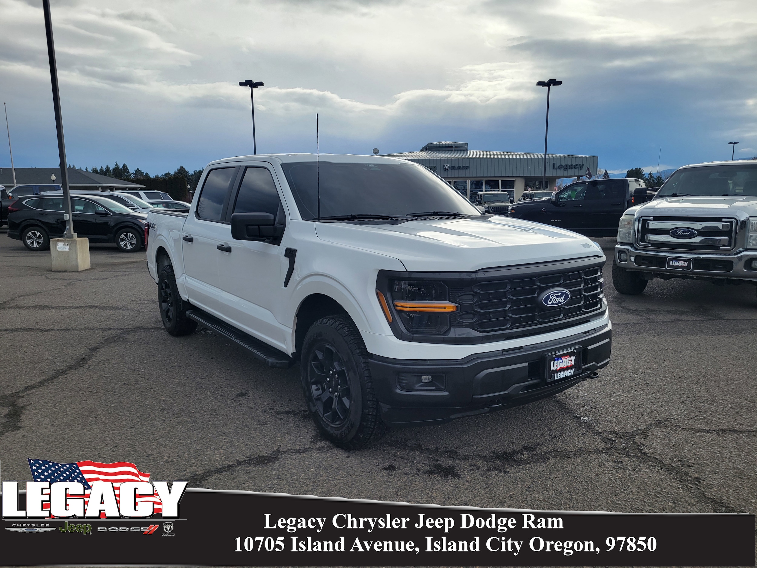 2025 Ford F-150 STX 4dr SuperCrew 4WD