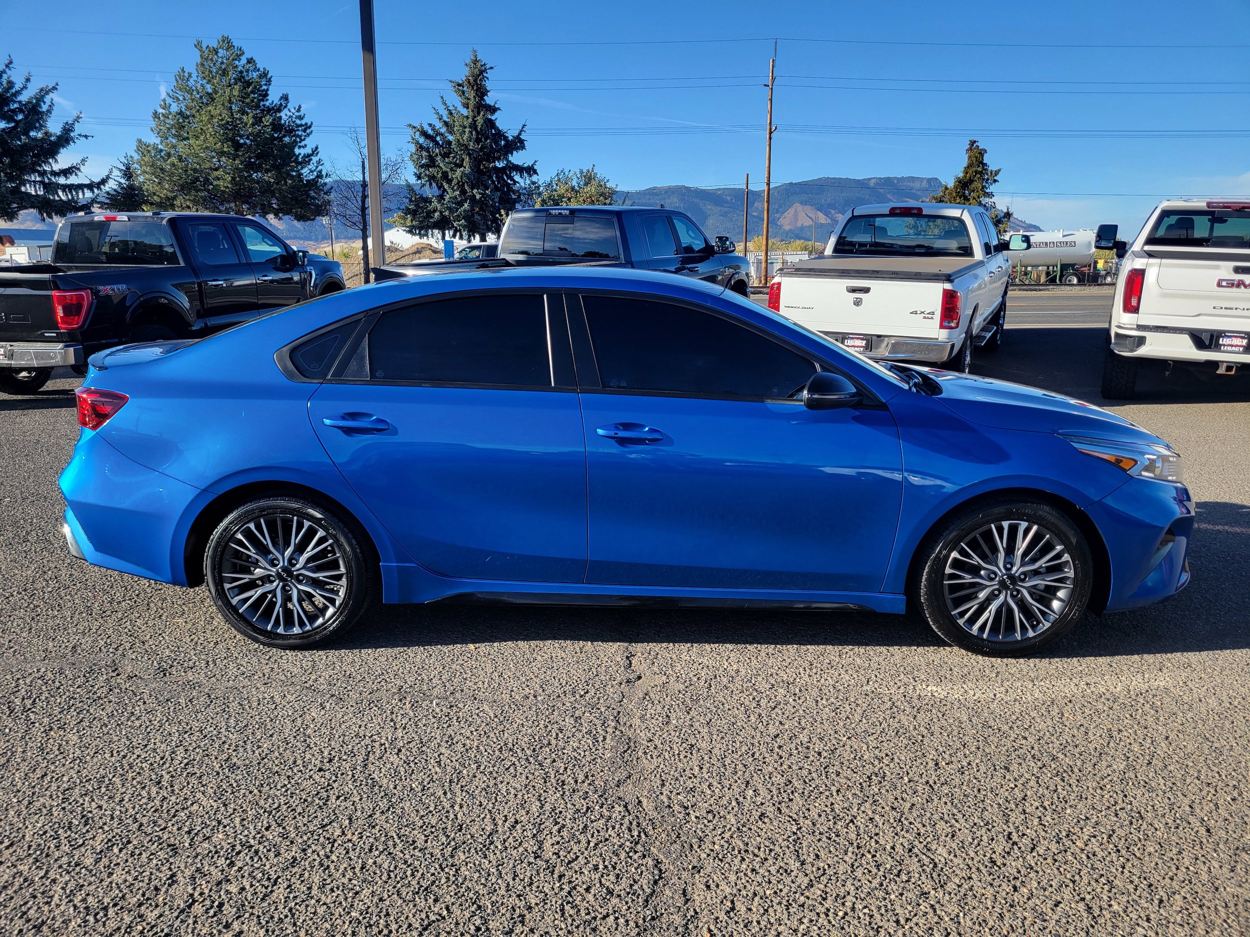 Used 2022 Kia FORTE GT-Line with VIN 3KPF54AD1NE437749 for sale in Island City, OR