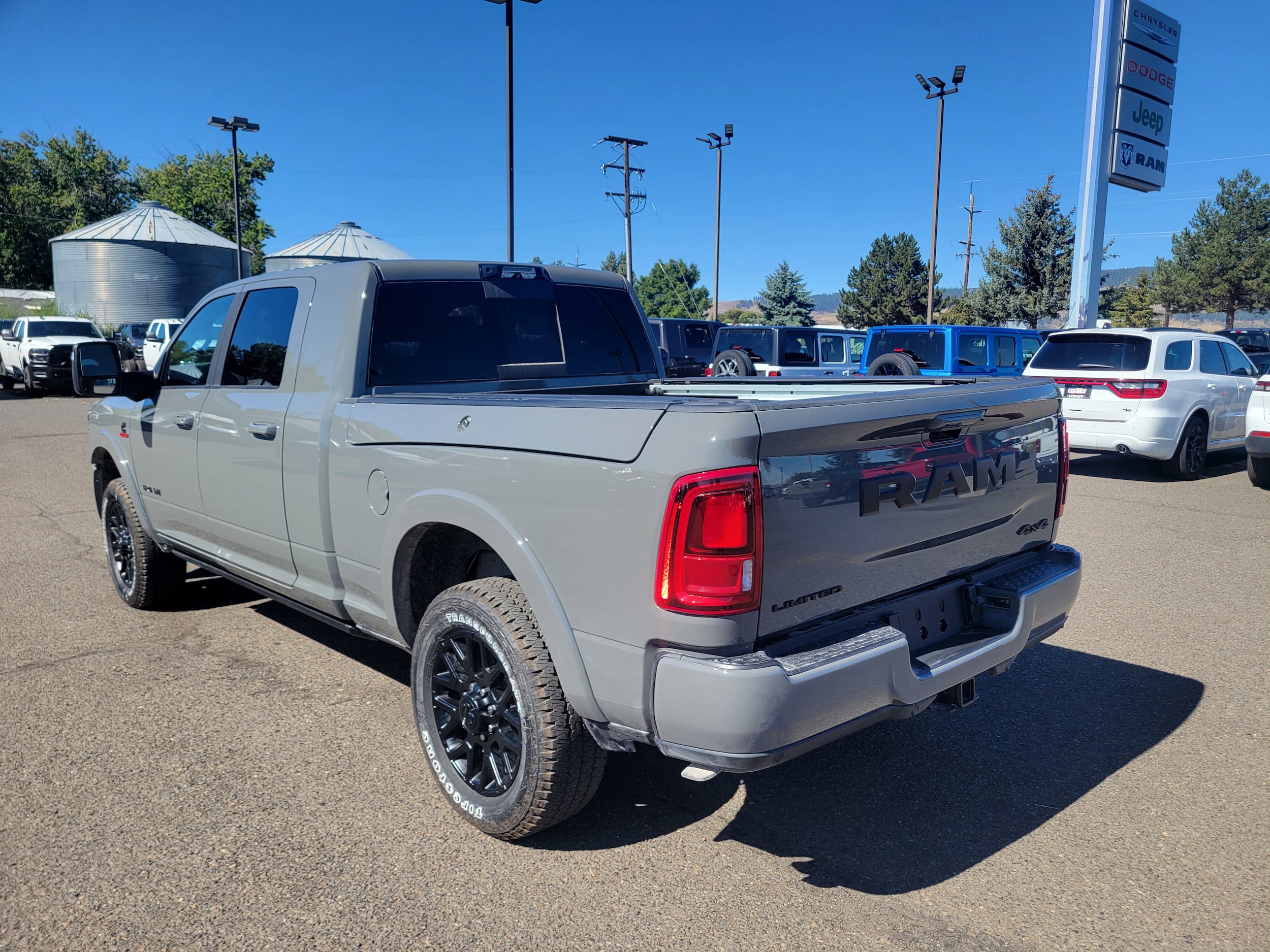 2026 RAM 2500 Limited - Photo 12