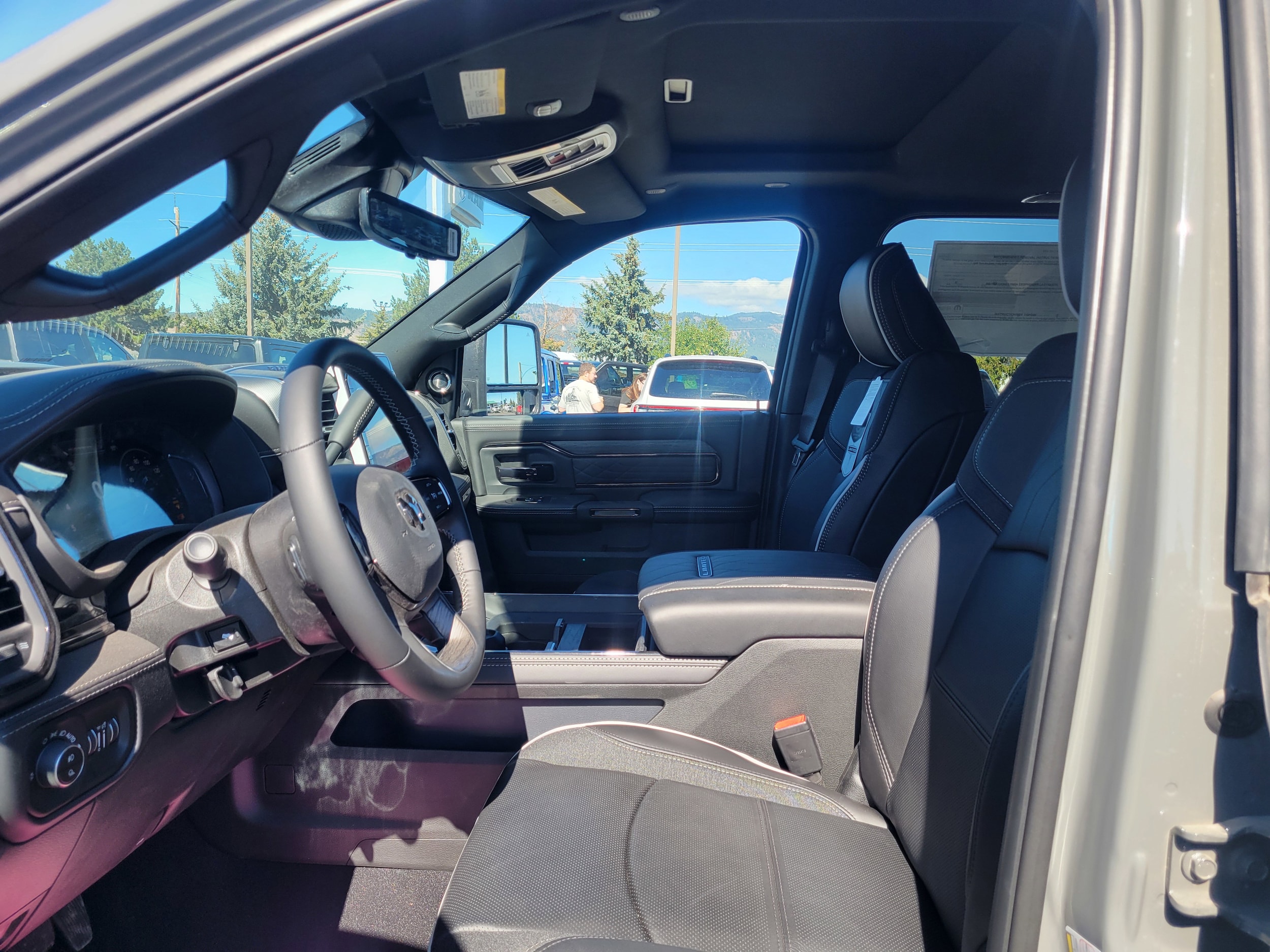 2026 RAM 2500 Limited - Photo 7
