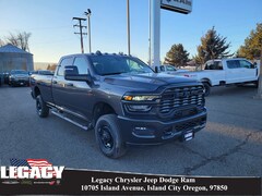 2026 Ram 2500 TRADESMAN CREW CAB 4X4 8' BOX Pickup