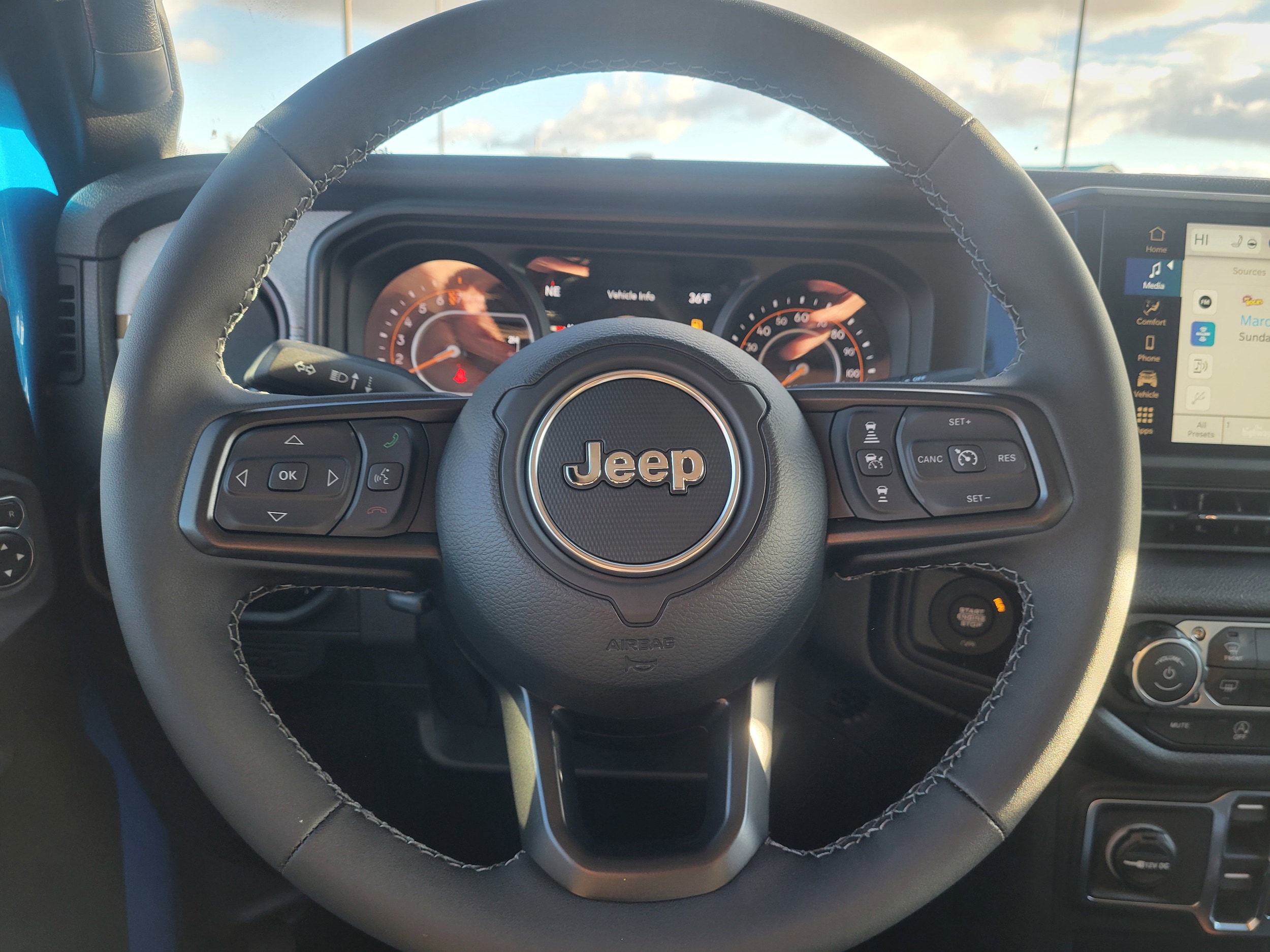 2026 Jeep Gladiator Sport S - Photo 9
