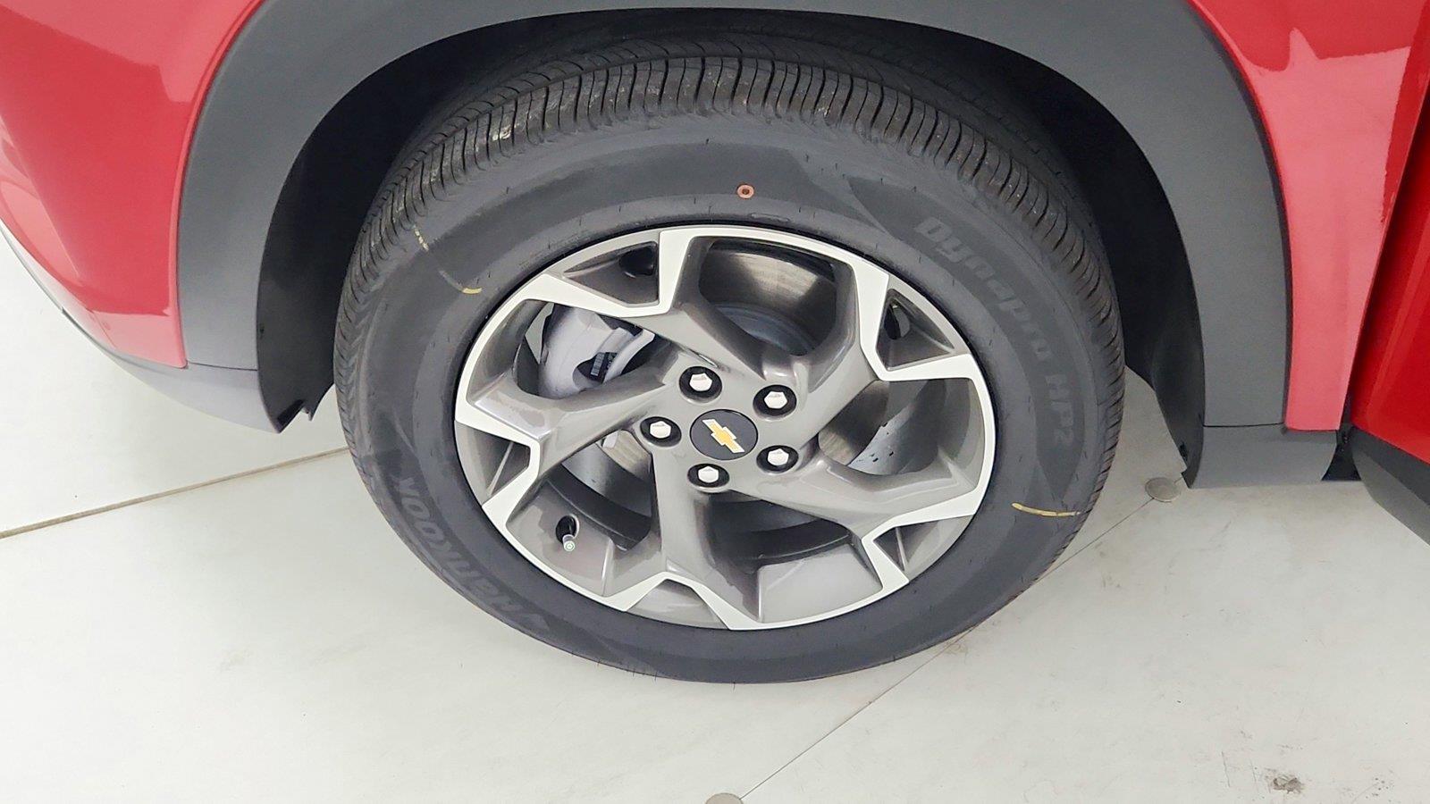 2026 Chevrolet Trax LT - Photo 36