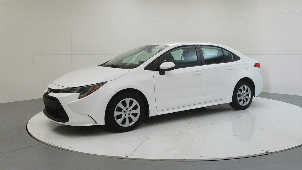 Used 2023 Toyota Corolla LE Sedan