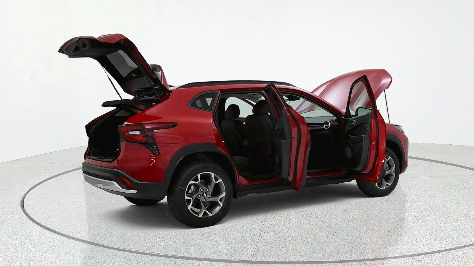 2026 Chevrolet Trax LT - Photo 14