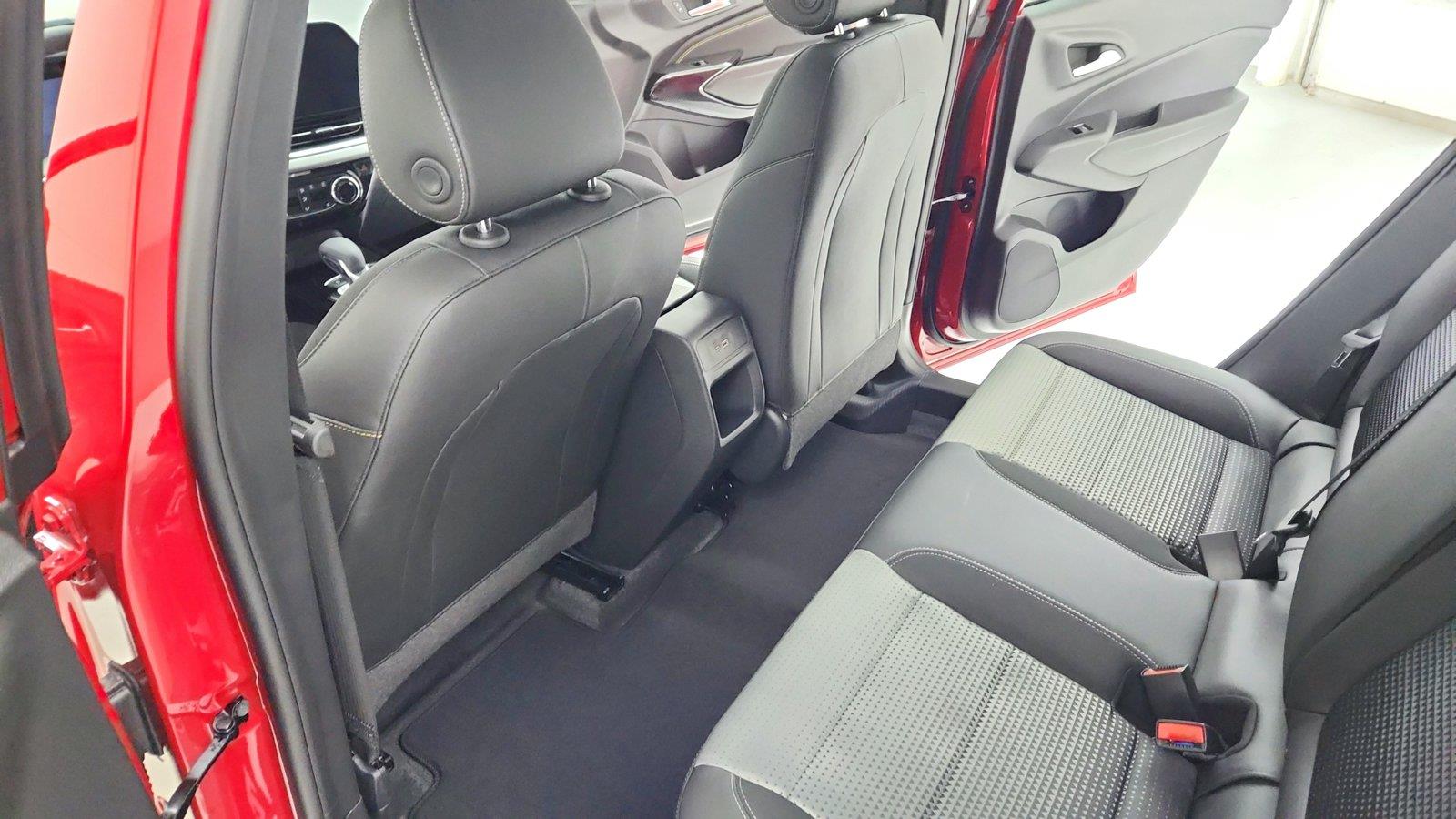 2026 Chevrolet Trax LT - Photo 19