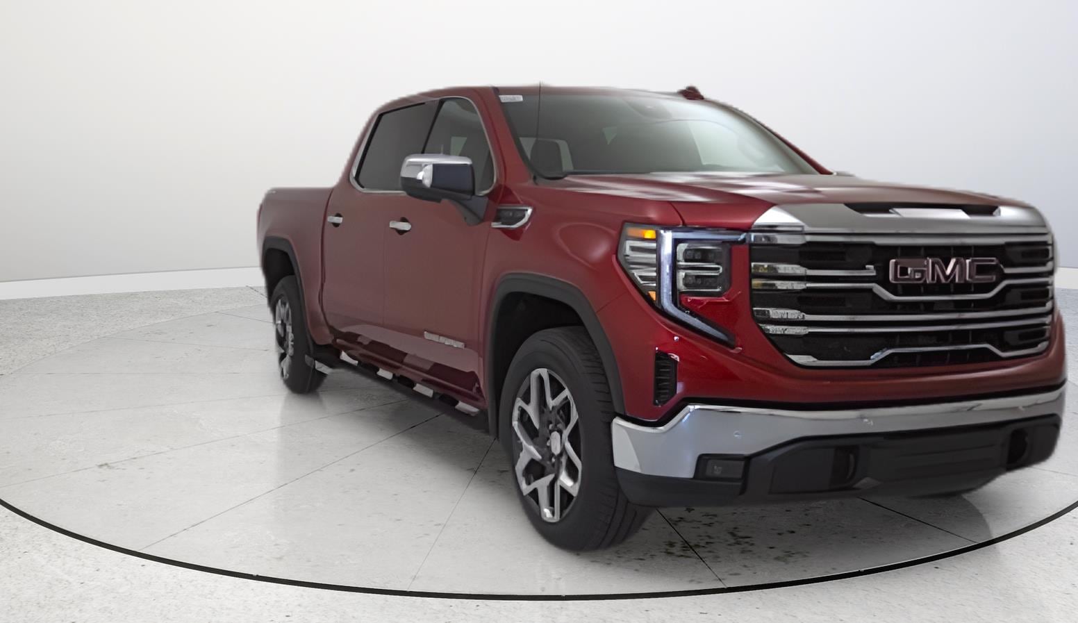 2024 GMC Sierra 1500 SLT's photo