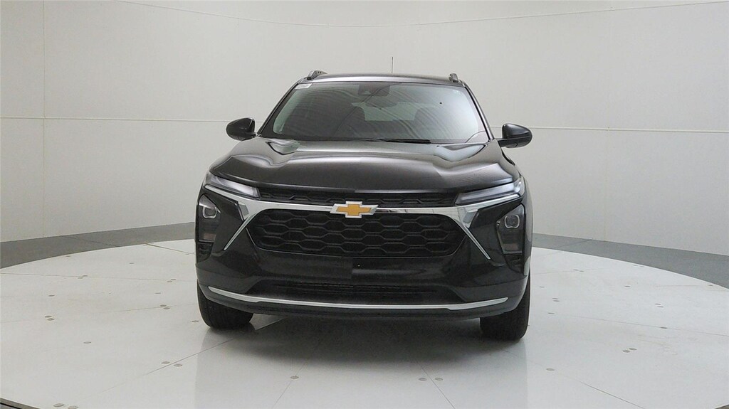 Used 2024 Chevrolet Trax LT SUV