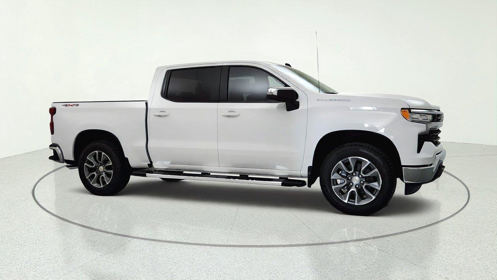 2026 Chevrolet Silverado 1500 LT - Photo 8