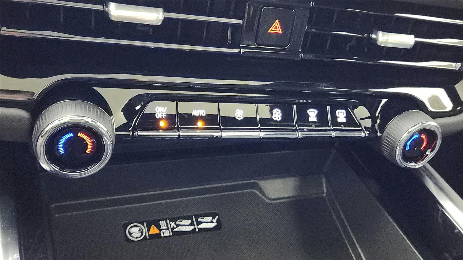 2026 Chevrolet Suburban Premier - Photo 69
