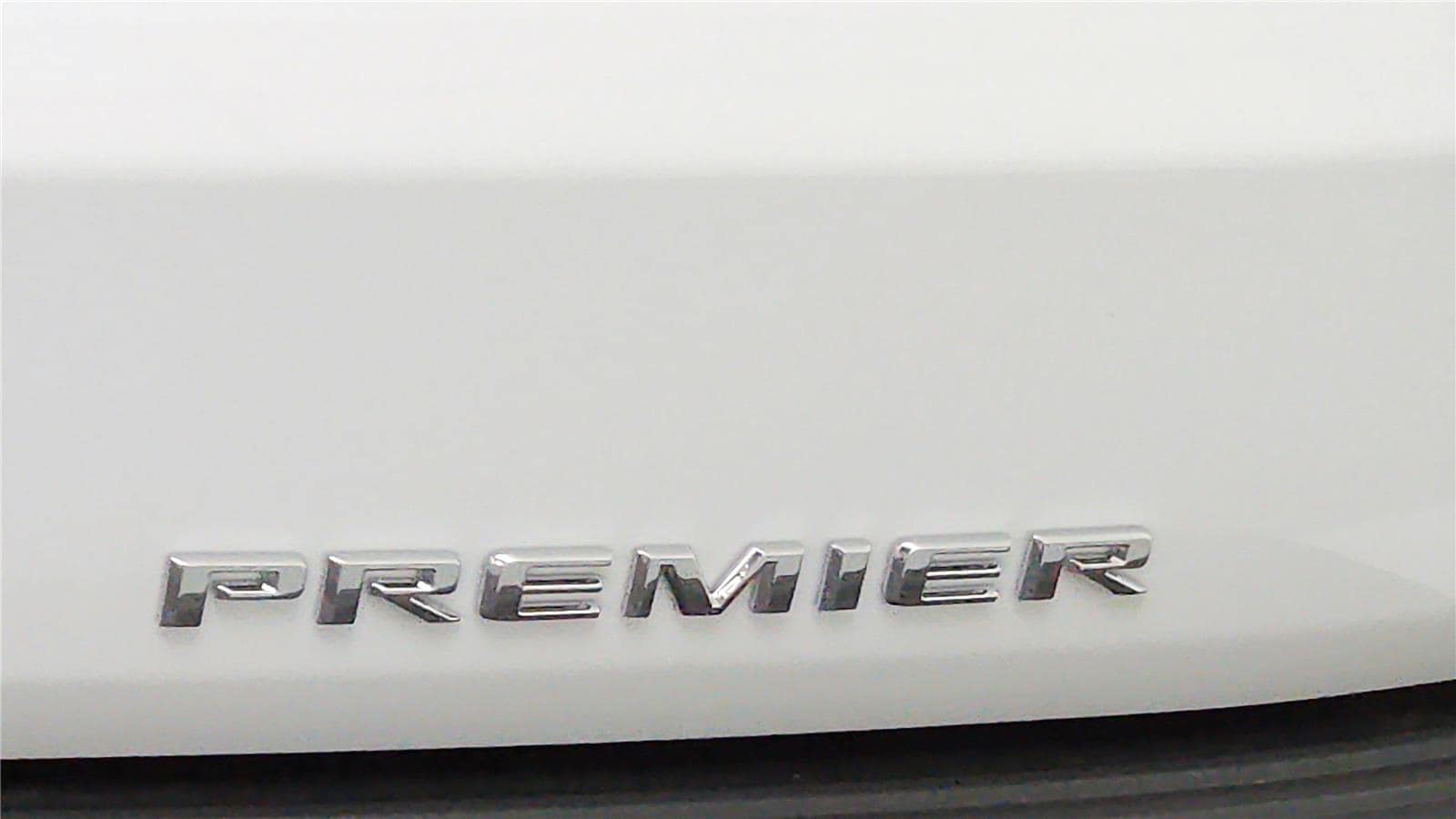 2026 Chevrolet Suburban Premier - Photo 27