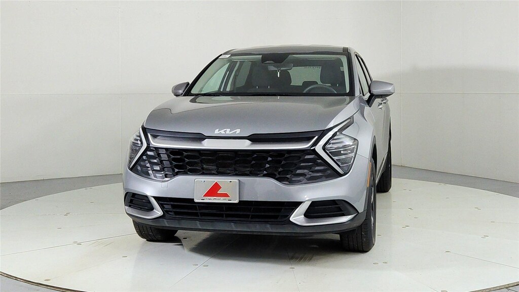 Used 2024 Kia Sportage LX SUV