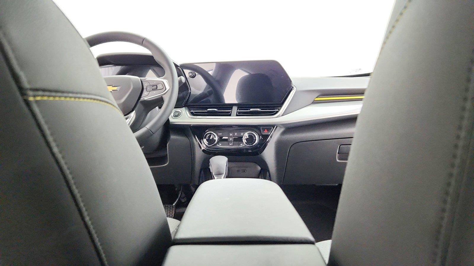 2026 Chevrolet Trax LT - Photo 22