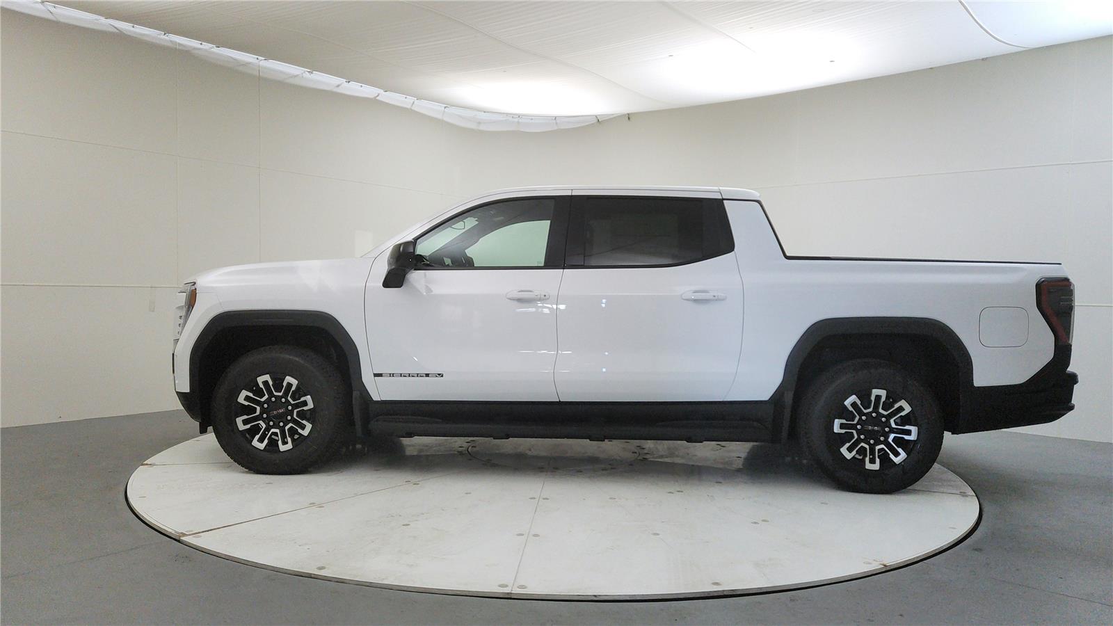 2026 Gmc Sierra Elevation photo 3