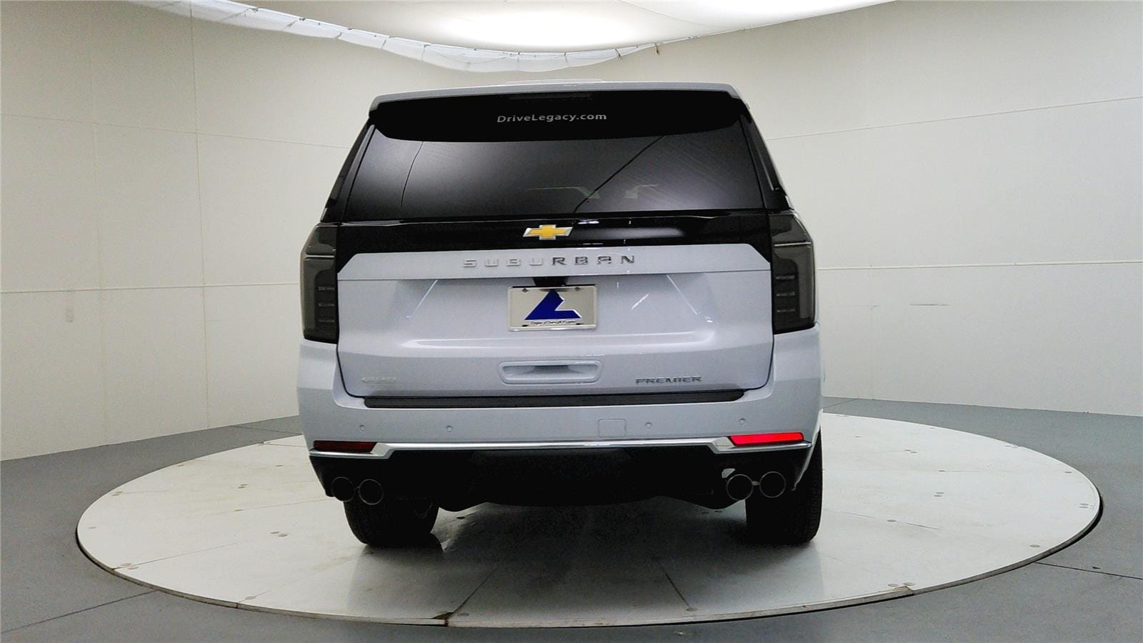 2026 Chevrolet Suburban Premier - Photo 6