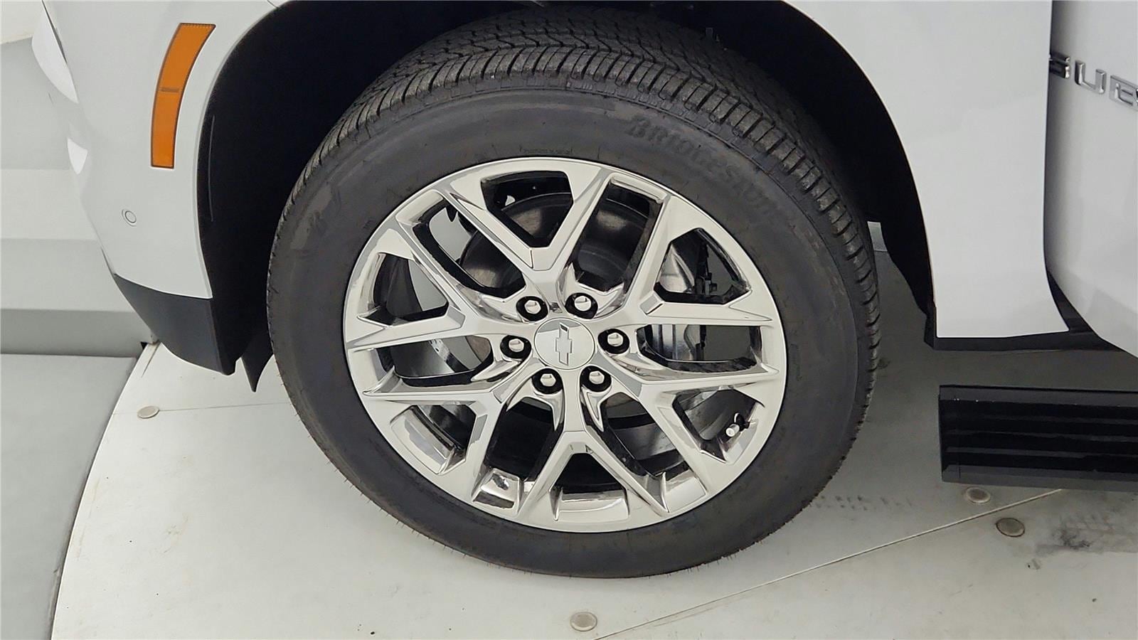 2026 Chevrolet Suburban Premier - Photo 47