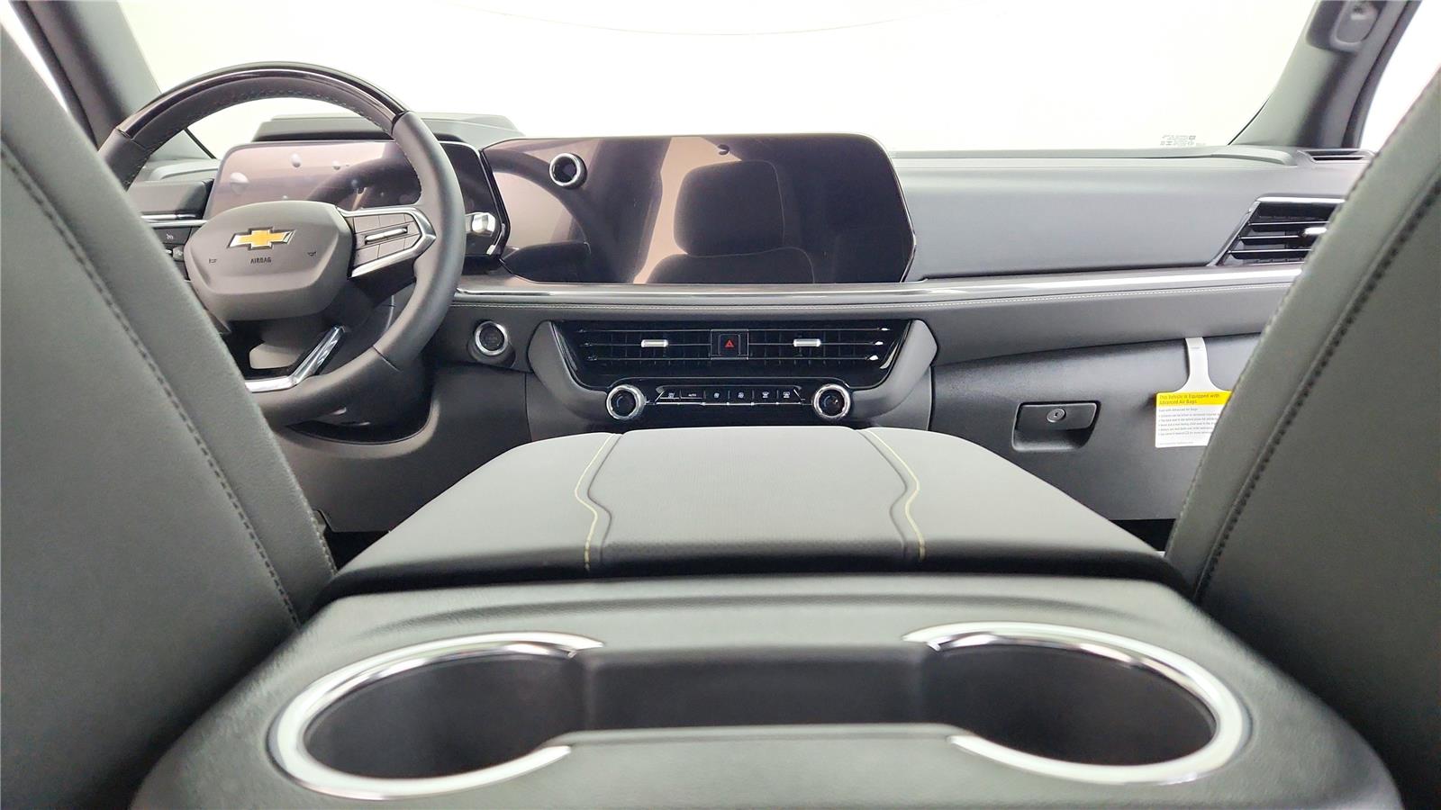 2026 Chevrolet Suburban Premier - Photo 24