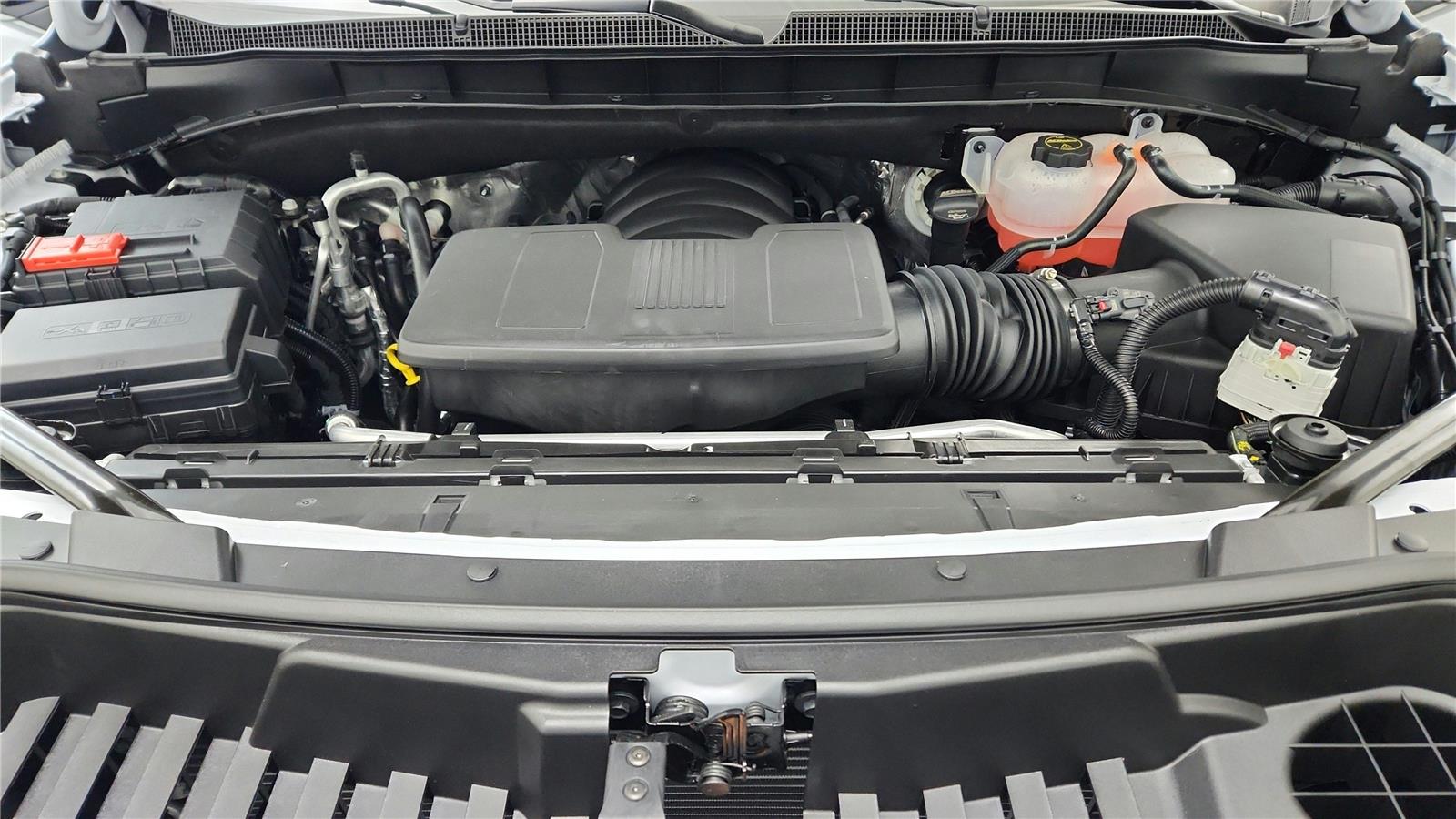 2026 Chevrolet Suburban Premier - Photo 41